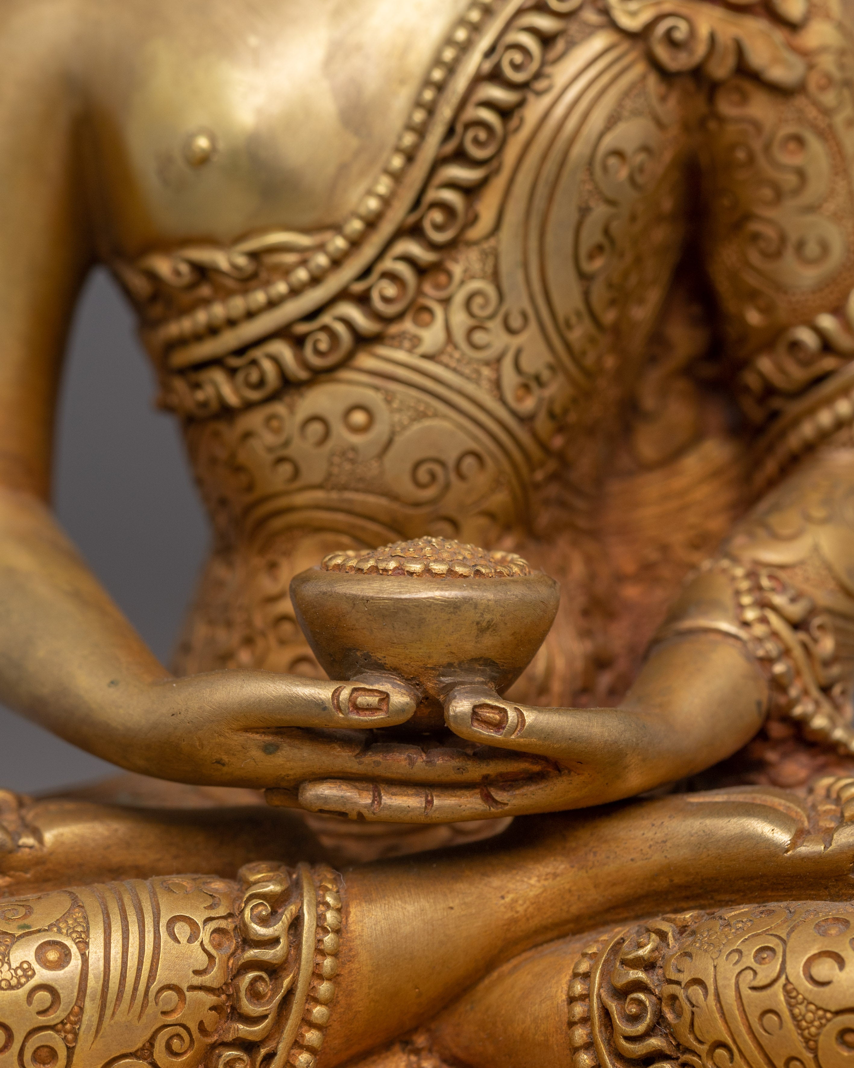 Amitabha Buddha Statue for Meditation Spaces | Divine Buddha for Peace