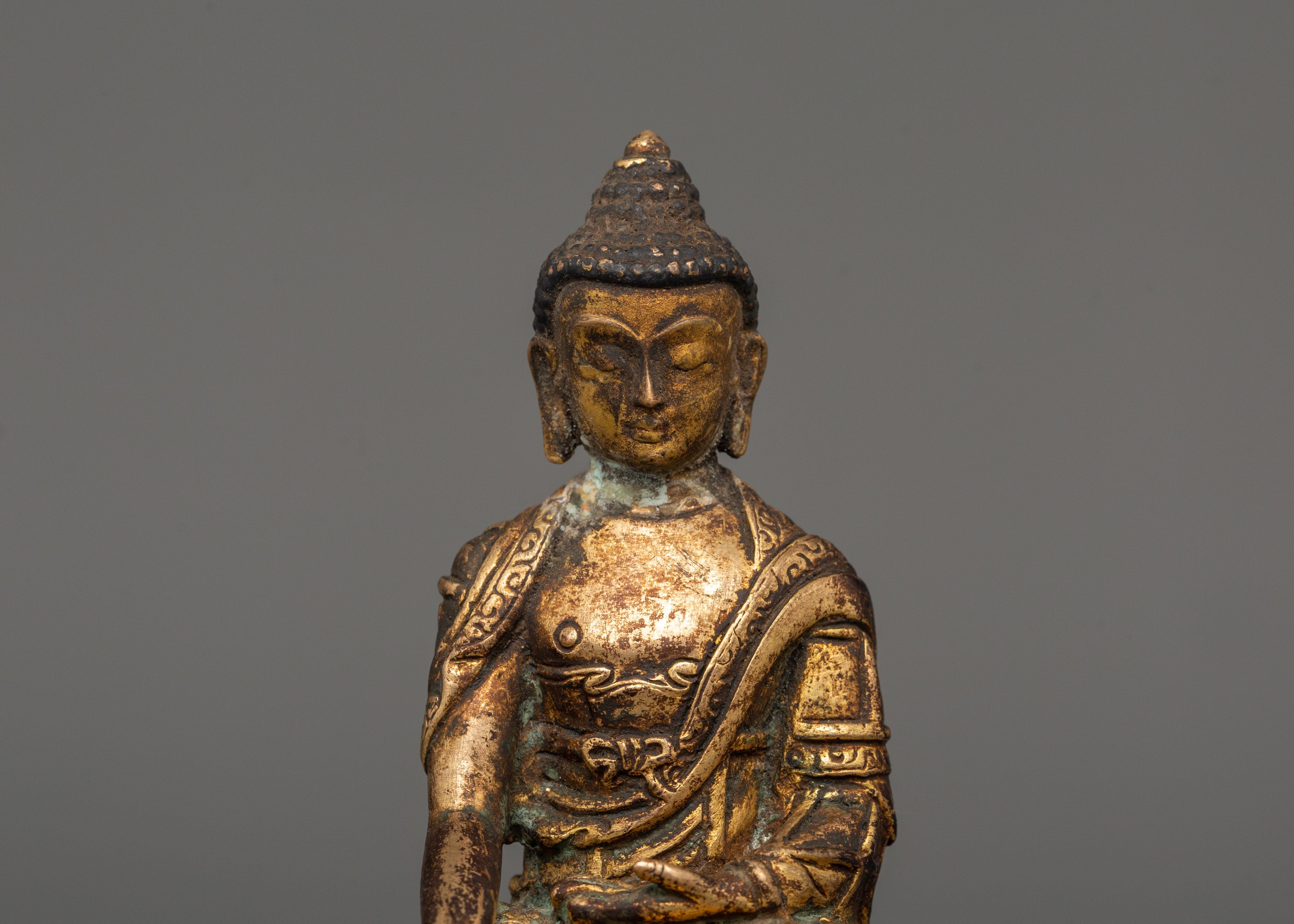 Shakyamuni Buddha Buddhist Altar Decor | Sacred Antique Copper Statue for Meditation