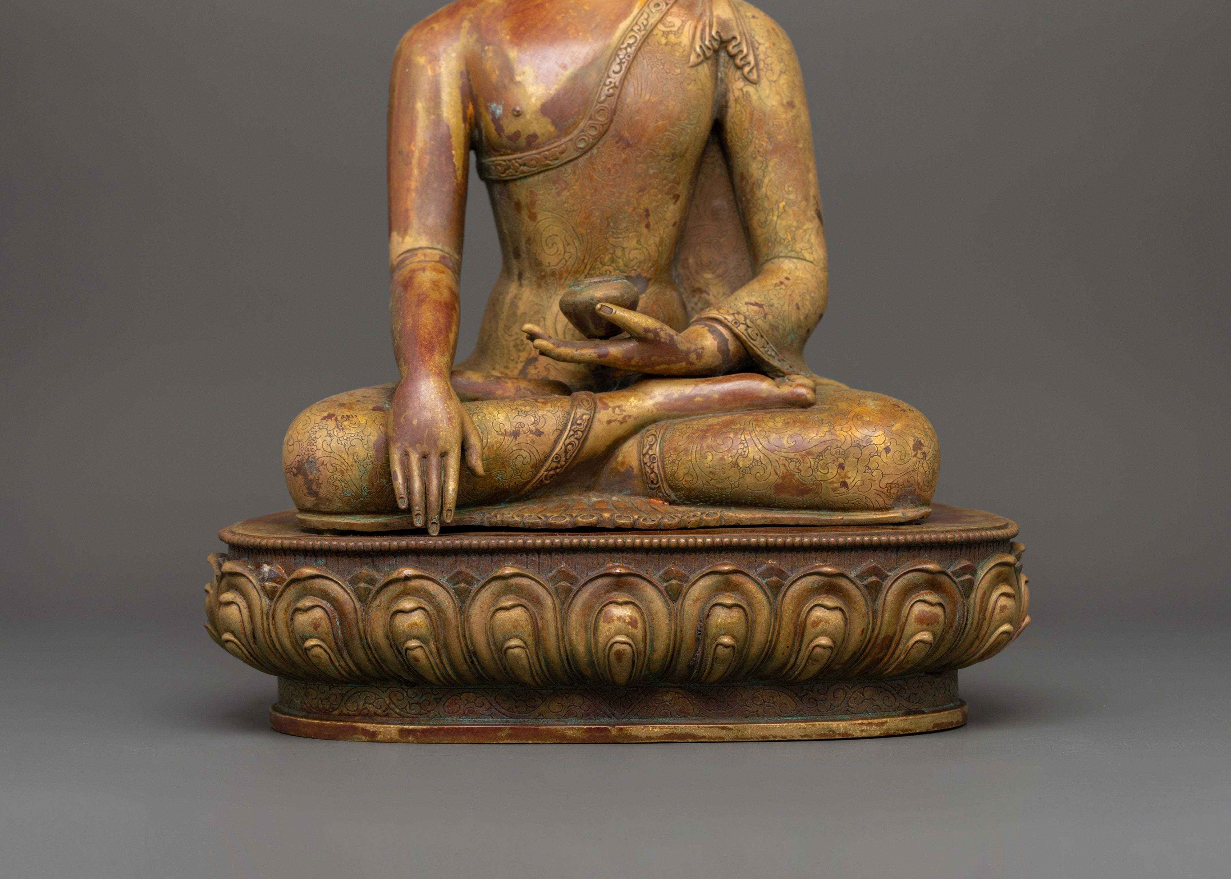 Tranquil Shakyamuni Buddha in Bhumisparsha Mudra | Gold-Plated Copper