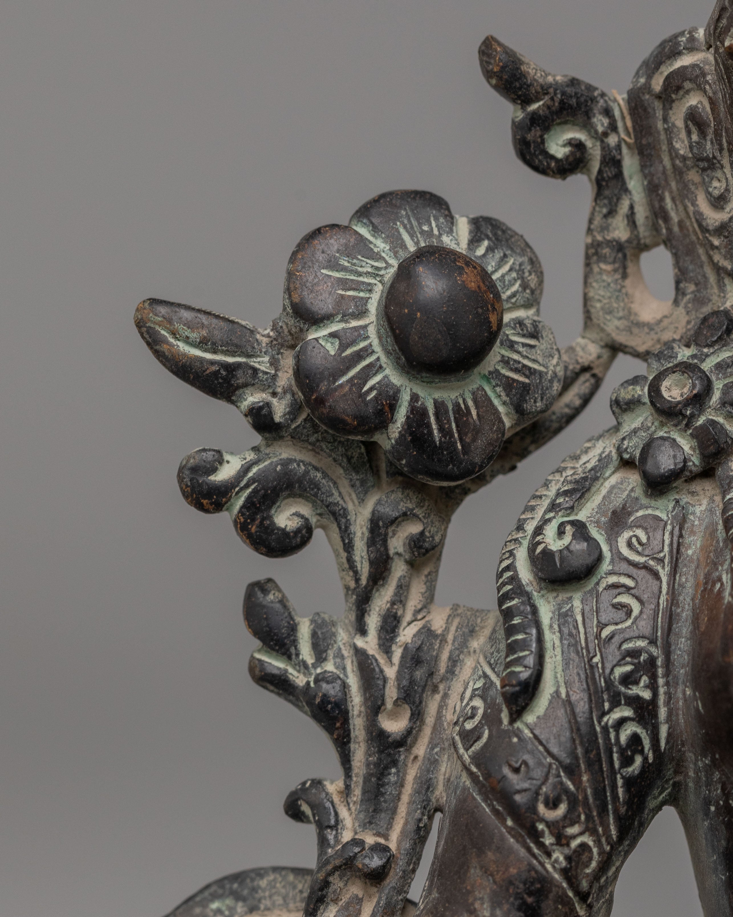 Traditional Green Tara Sculpture | Handcrafted Tibetan Goddess Figurine