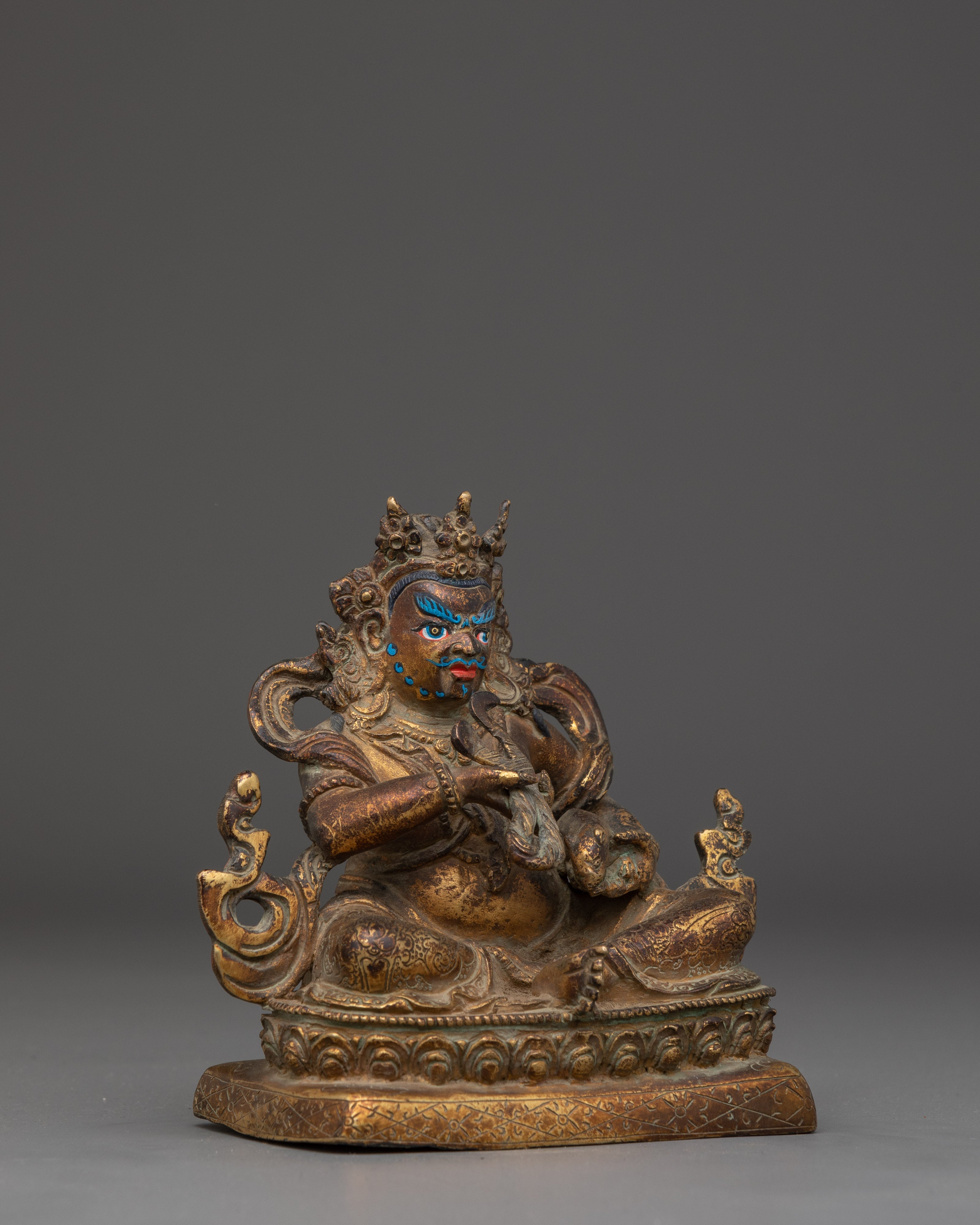 Buddhist Statue of Dzambhala | Symbol of Prosperity