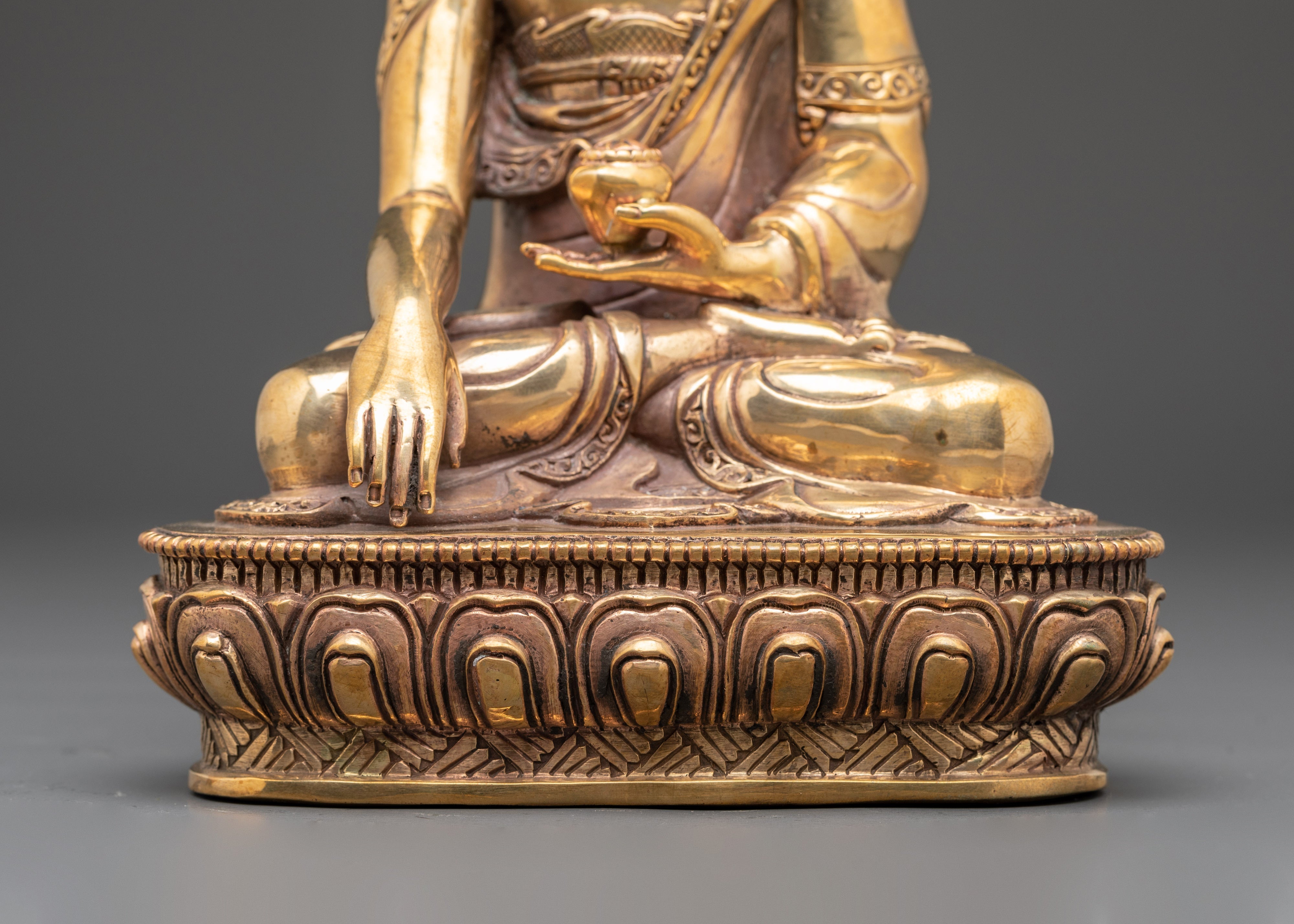 Traditional Shakyamuni Buddha Figurine | Gold Plated Copper Meditation Statue