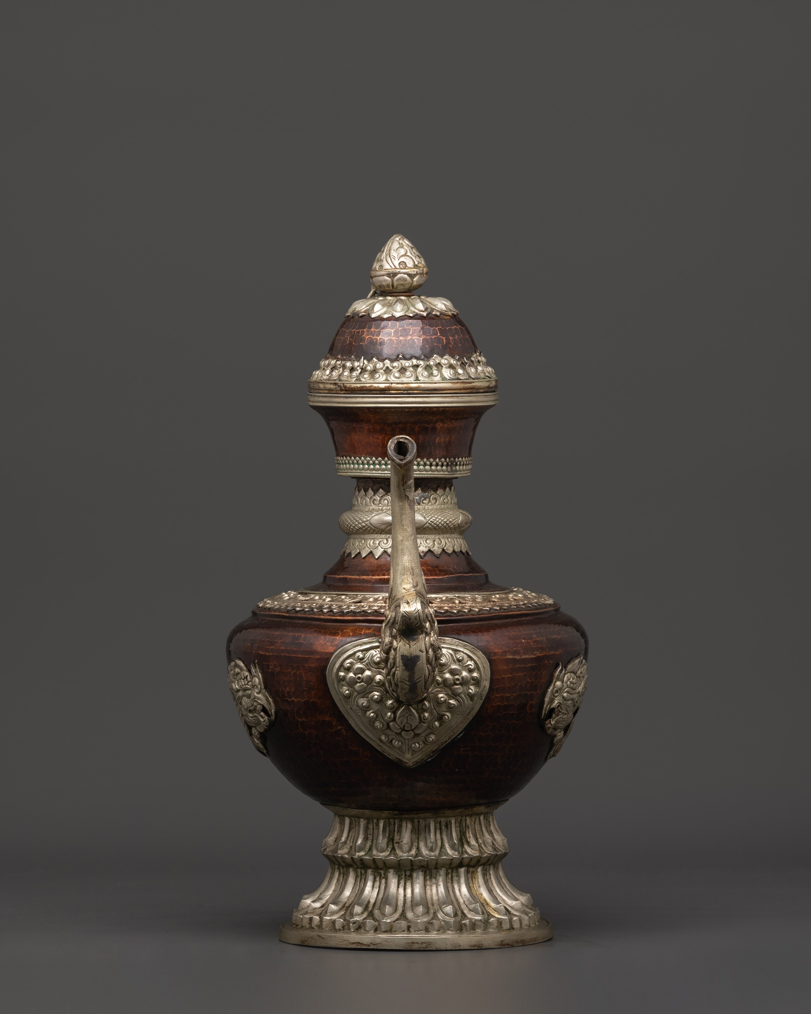 traditional-himalayan-copper-tea-pot