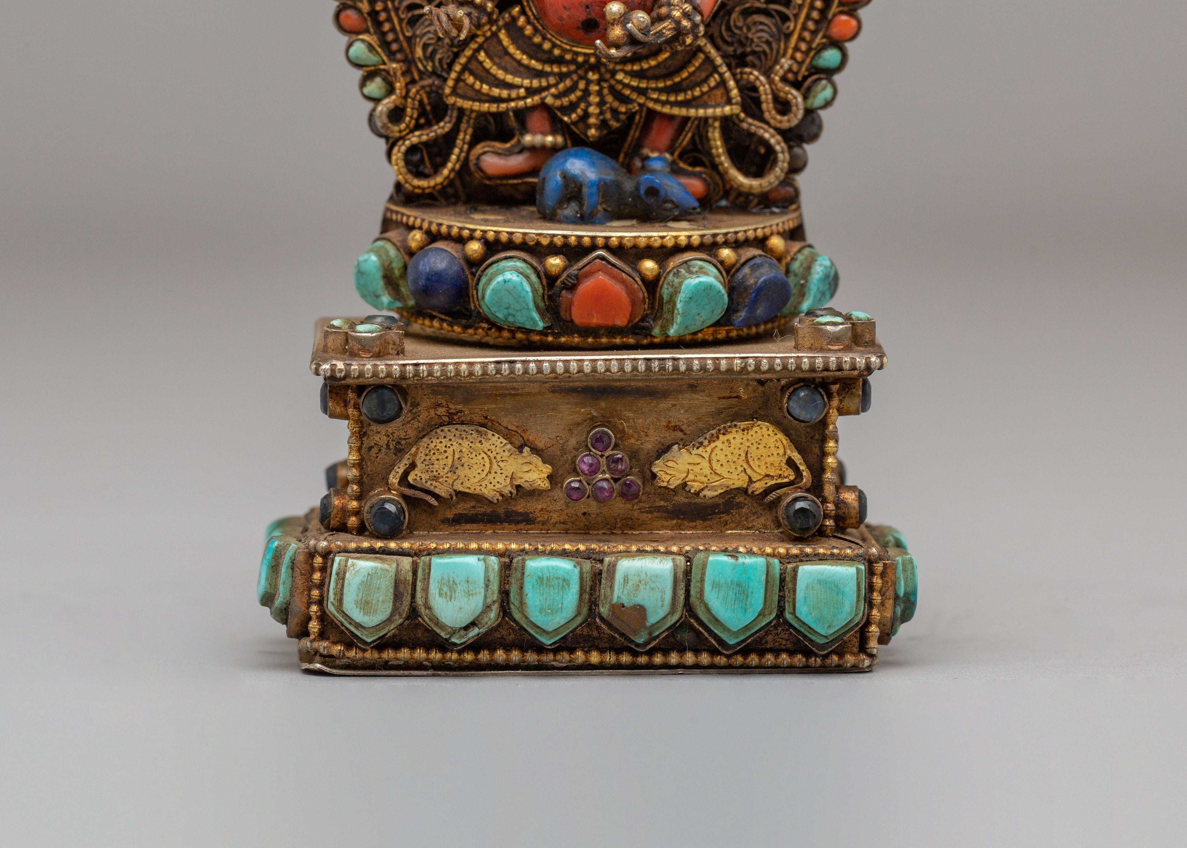 Traditional Ganesh Ghau Locket | Spiritual Jewelry