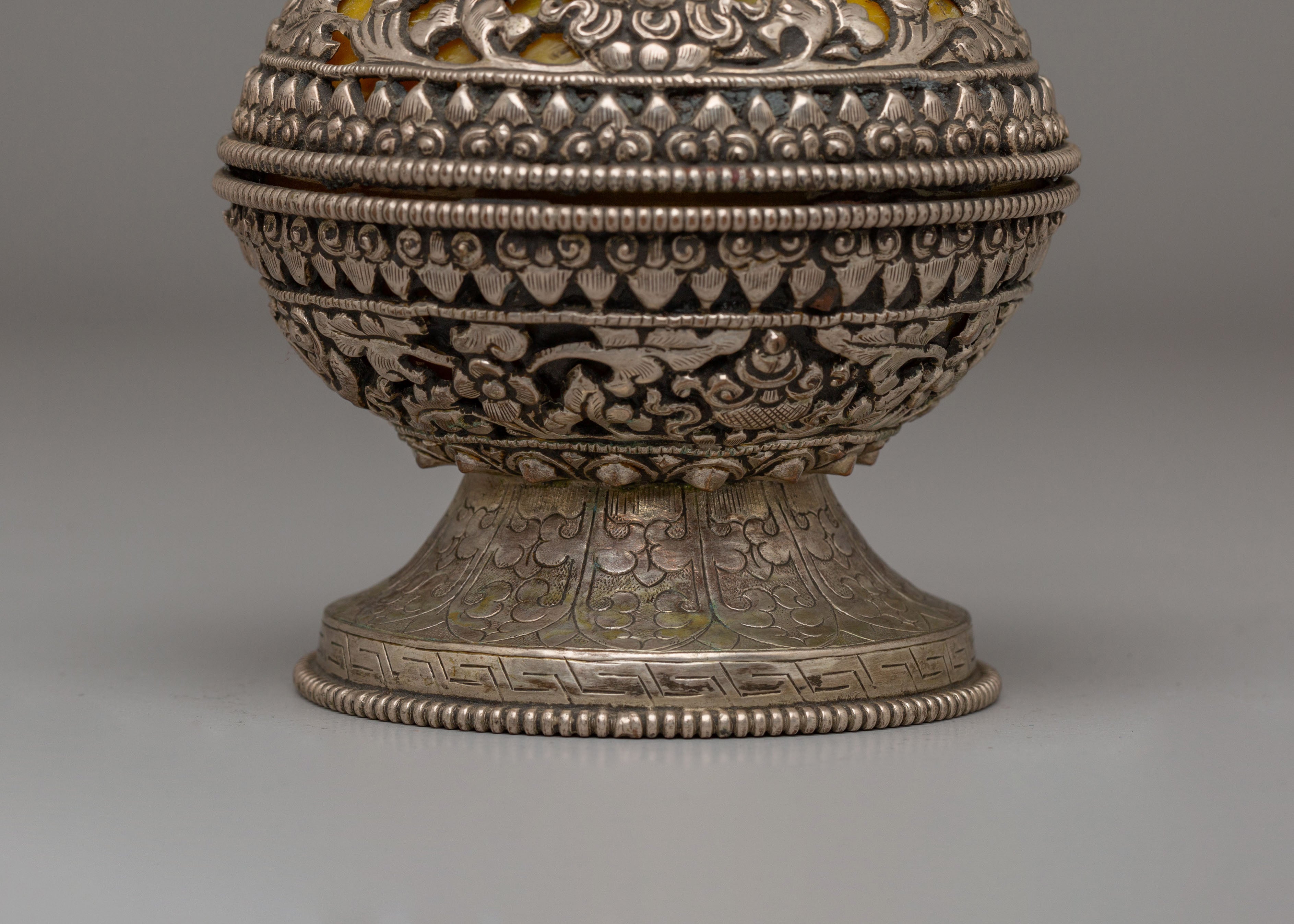 Handmade Decorative Flower Vase | Silver Flower Pot for Decor