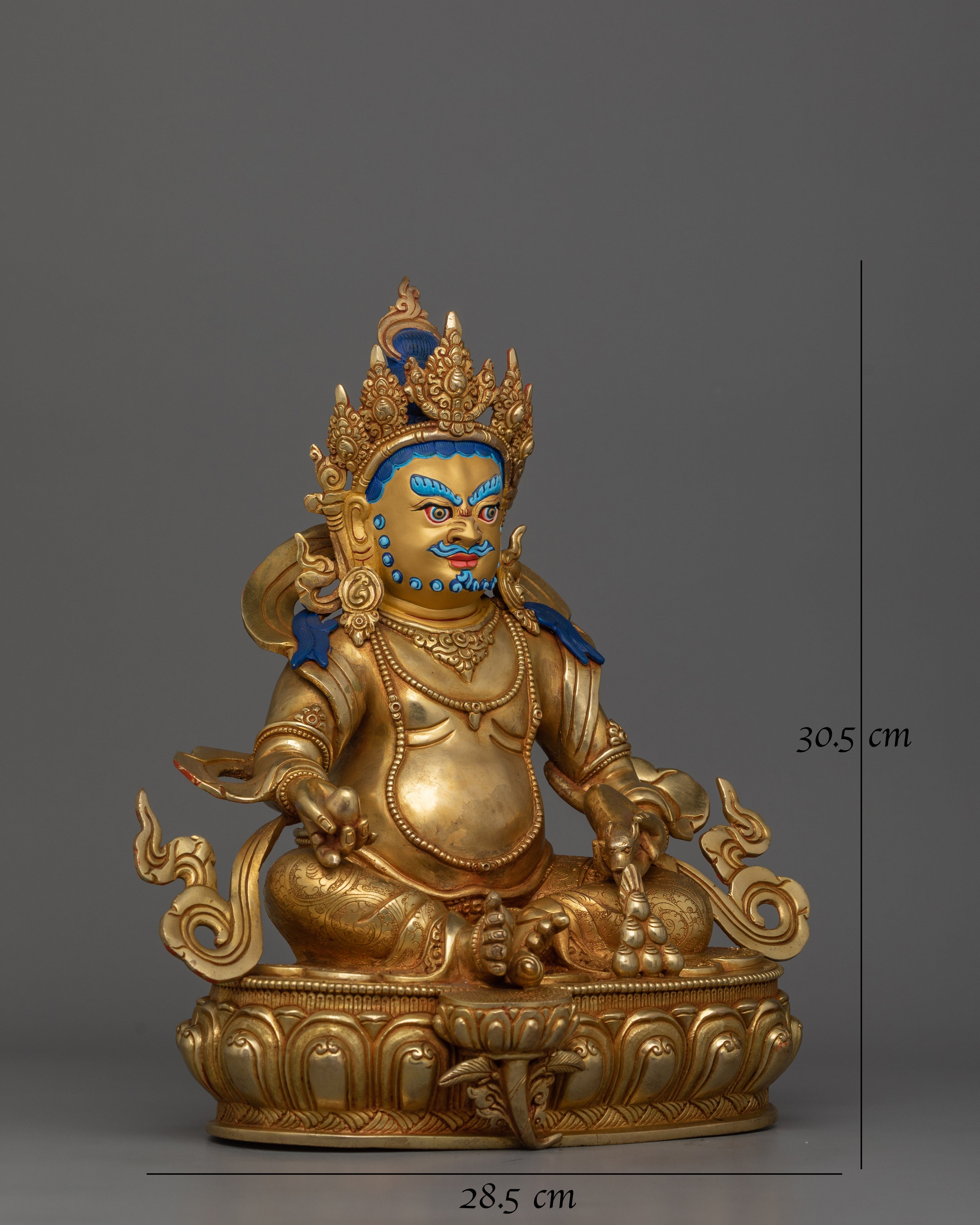 sculpture-of-wealth-deity-dzambhala