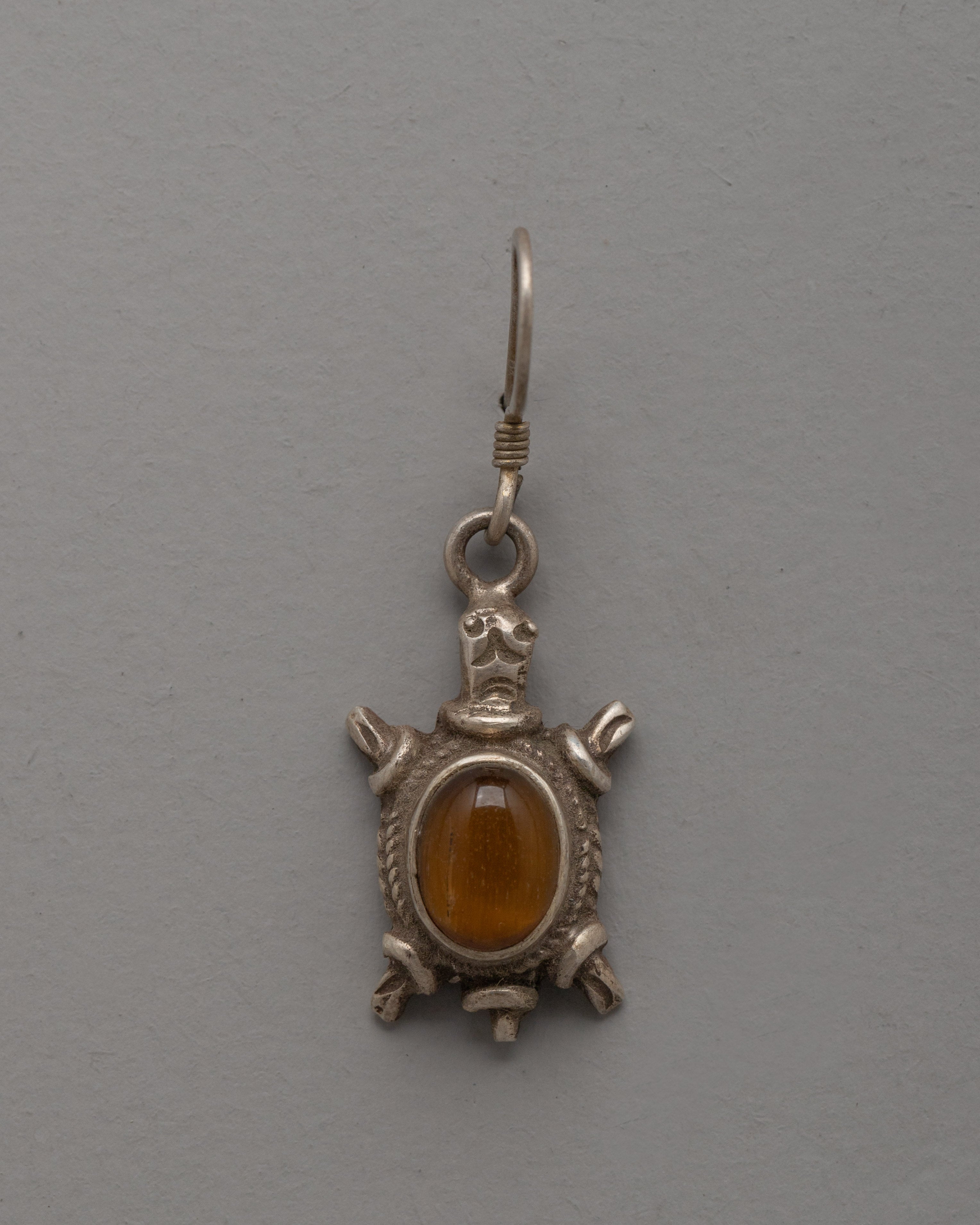 Tortoise Earrings Set | Minimalist Design for Everyday Style