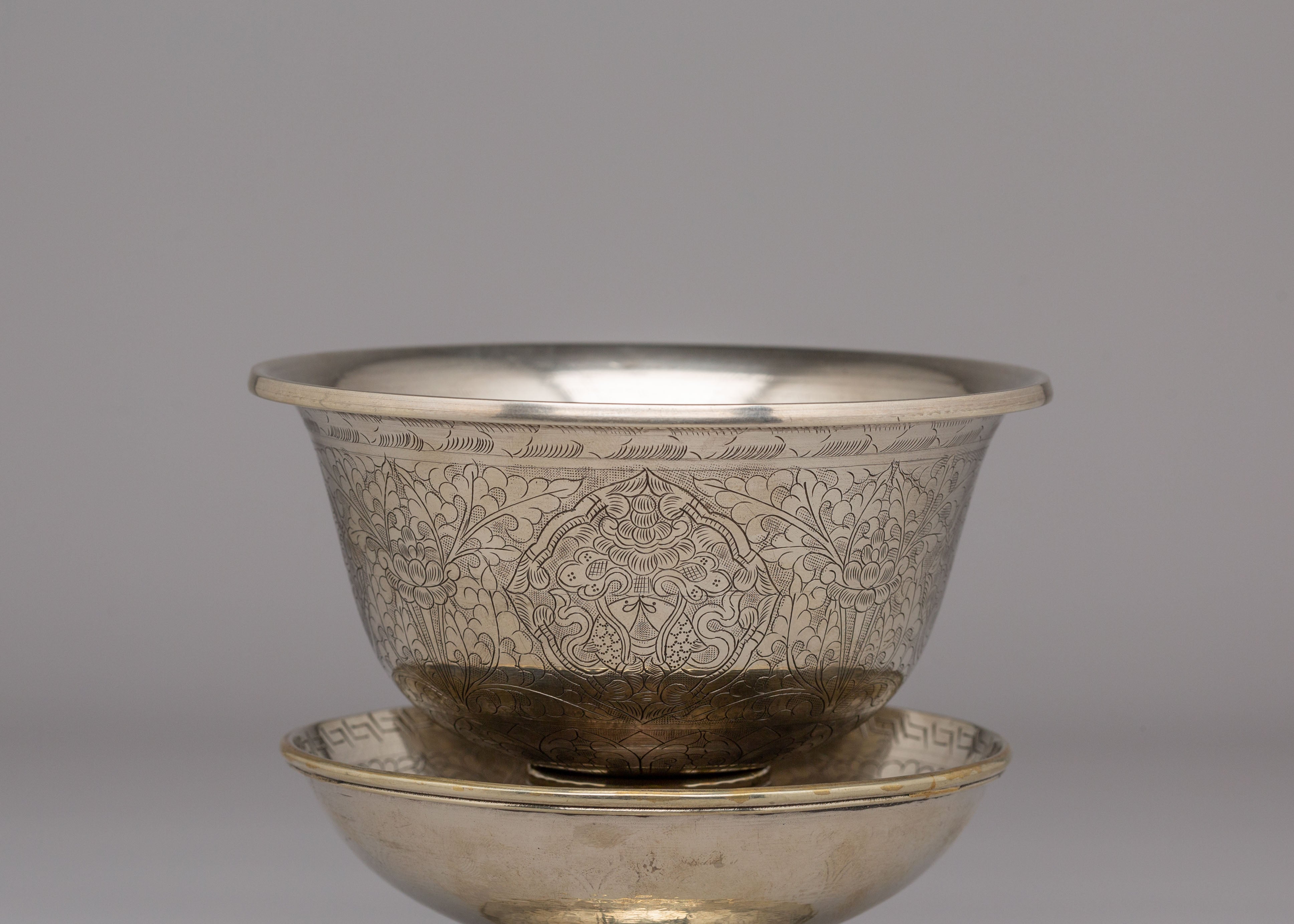 Decorative Ritual Tea Cup Cover | White Metal Sacred Offering