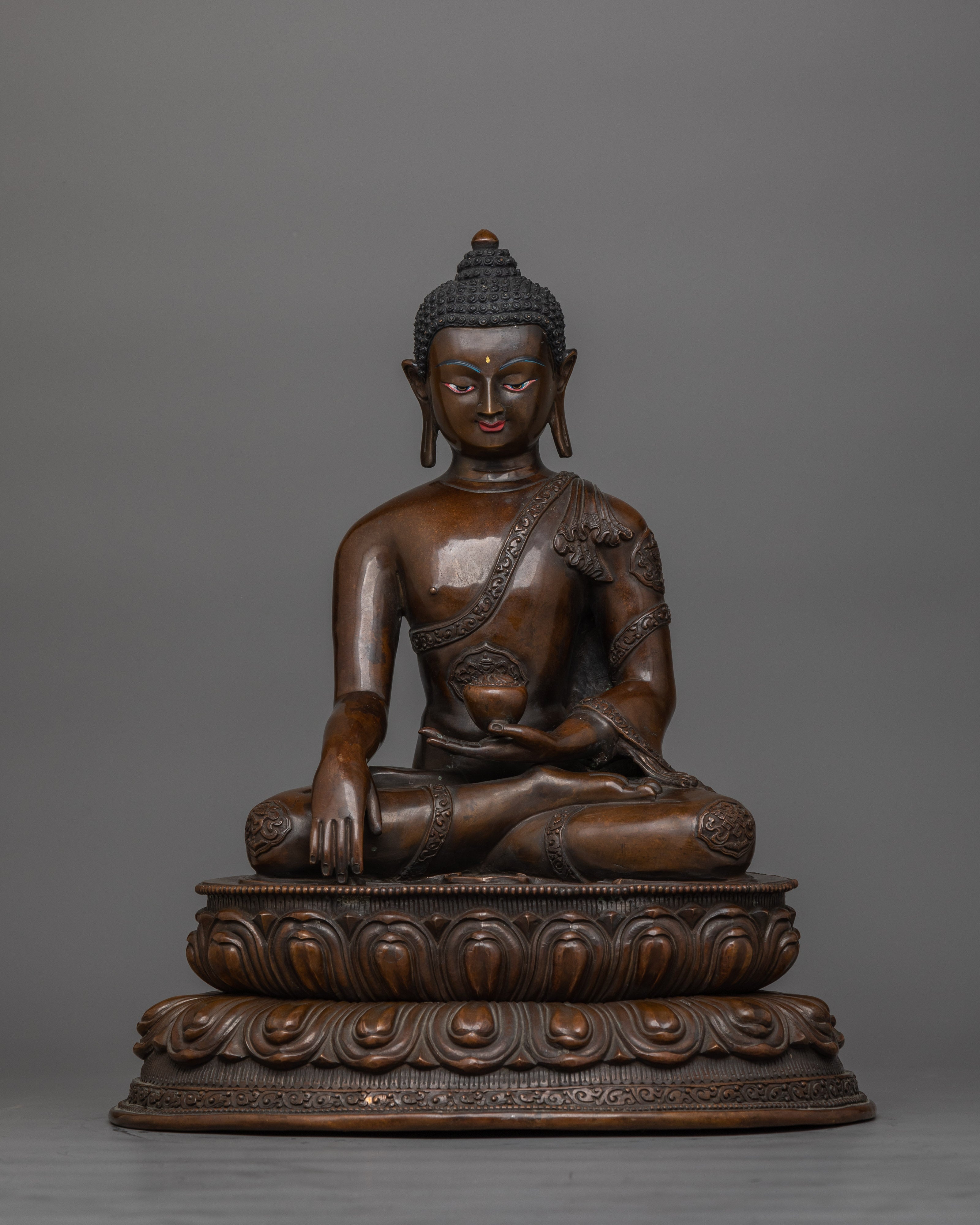 founder-of-buddhism-sculpture
