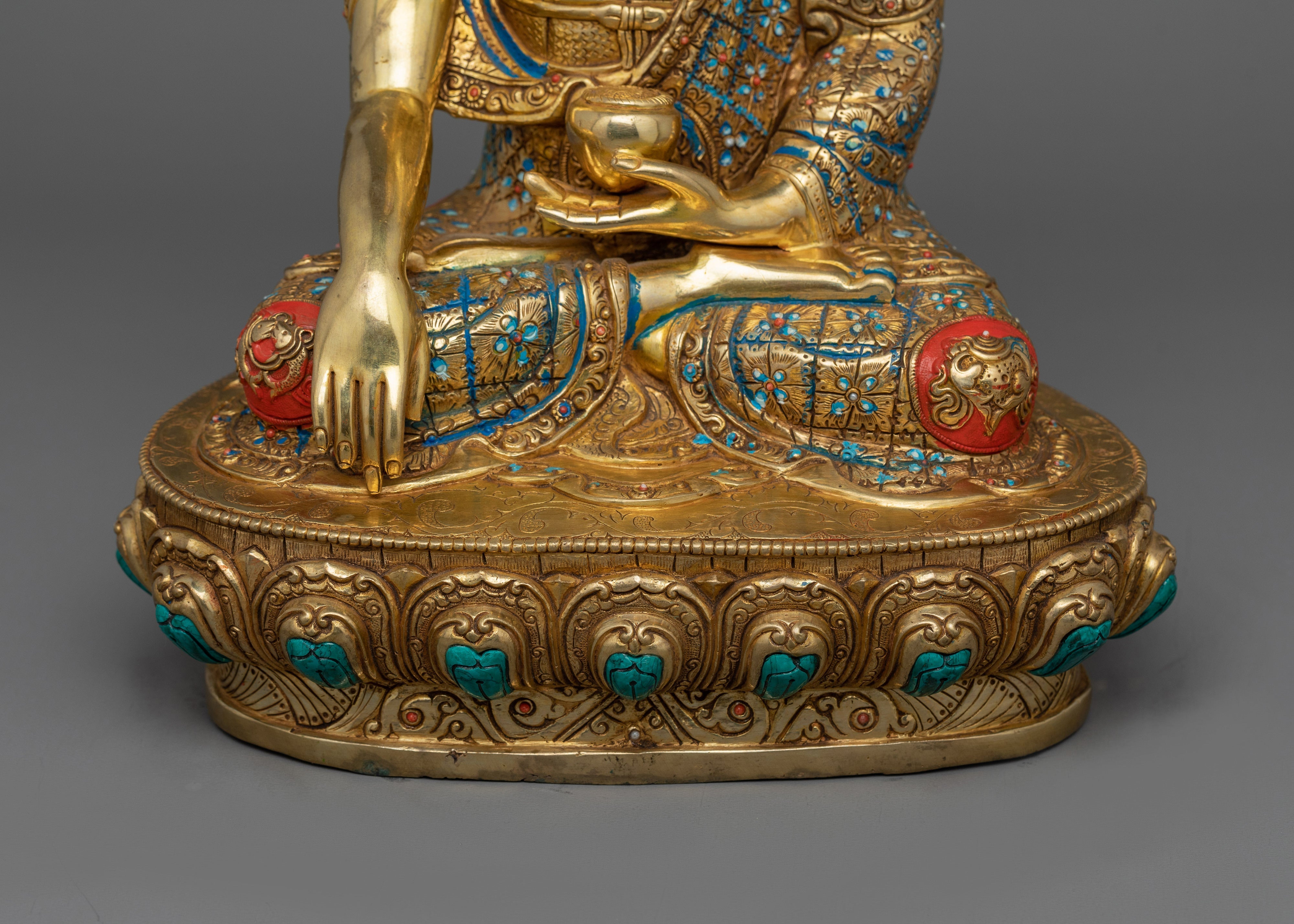 Tibetan Figurine of Shakyamuni Buddha | Embodying Peace and Wisdom