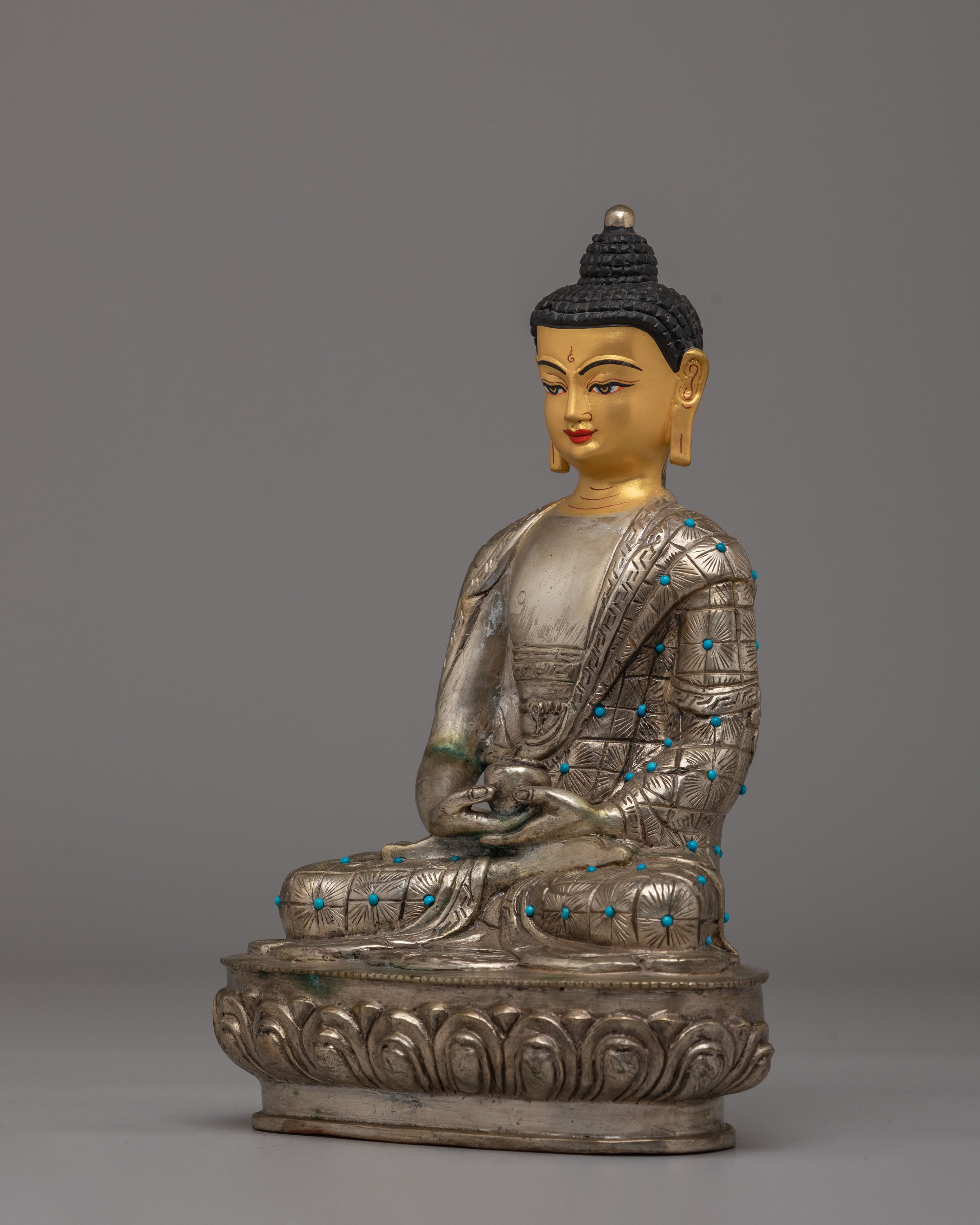 Traditional Amitabha Buddha Statue | Symbol of Infinite Light and Compassion