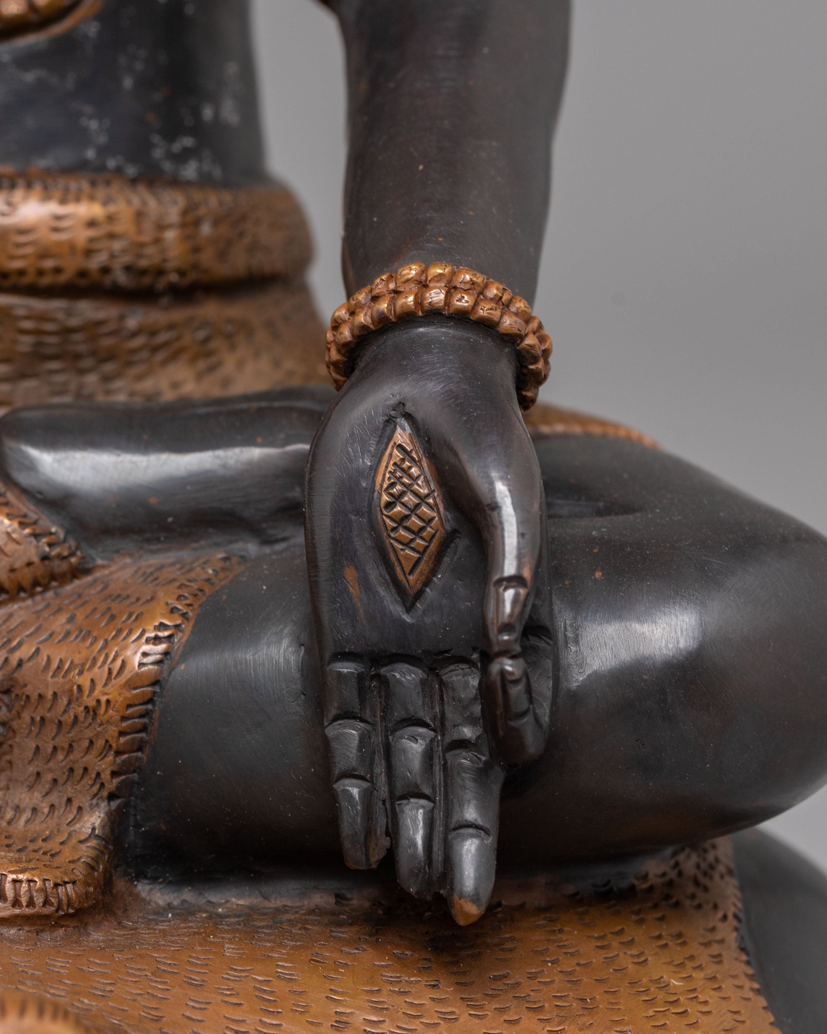 Spiritual Shiva Sculpture | Hindu God Idol For Meditation & Decor