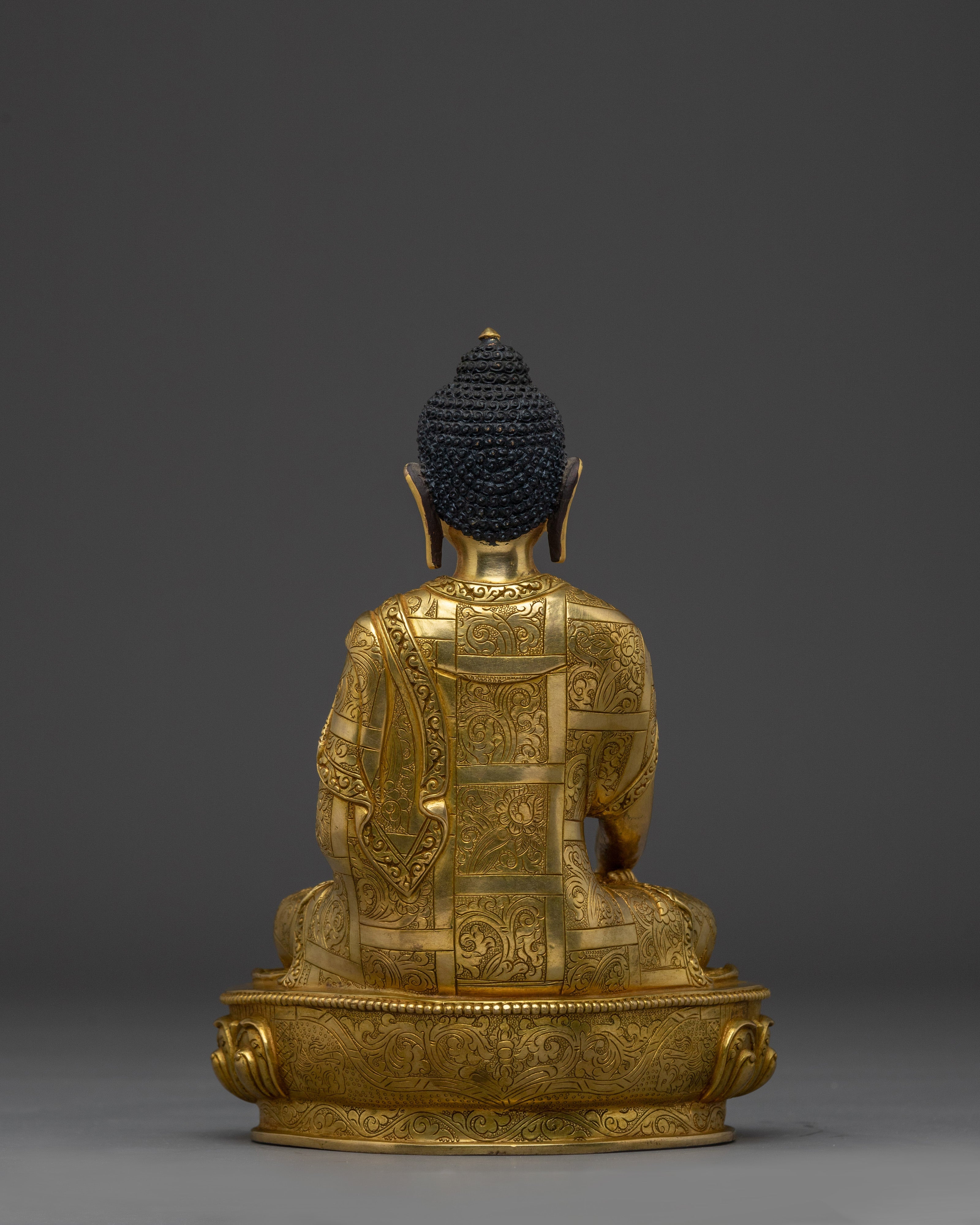 Shakyamuni Buddha Golden Decor Statue | Gautama Buddha Artwork