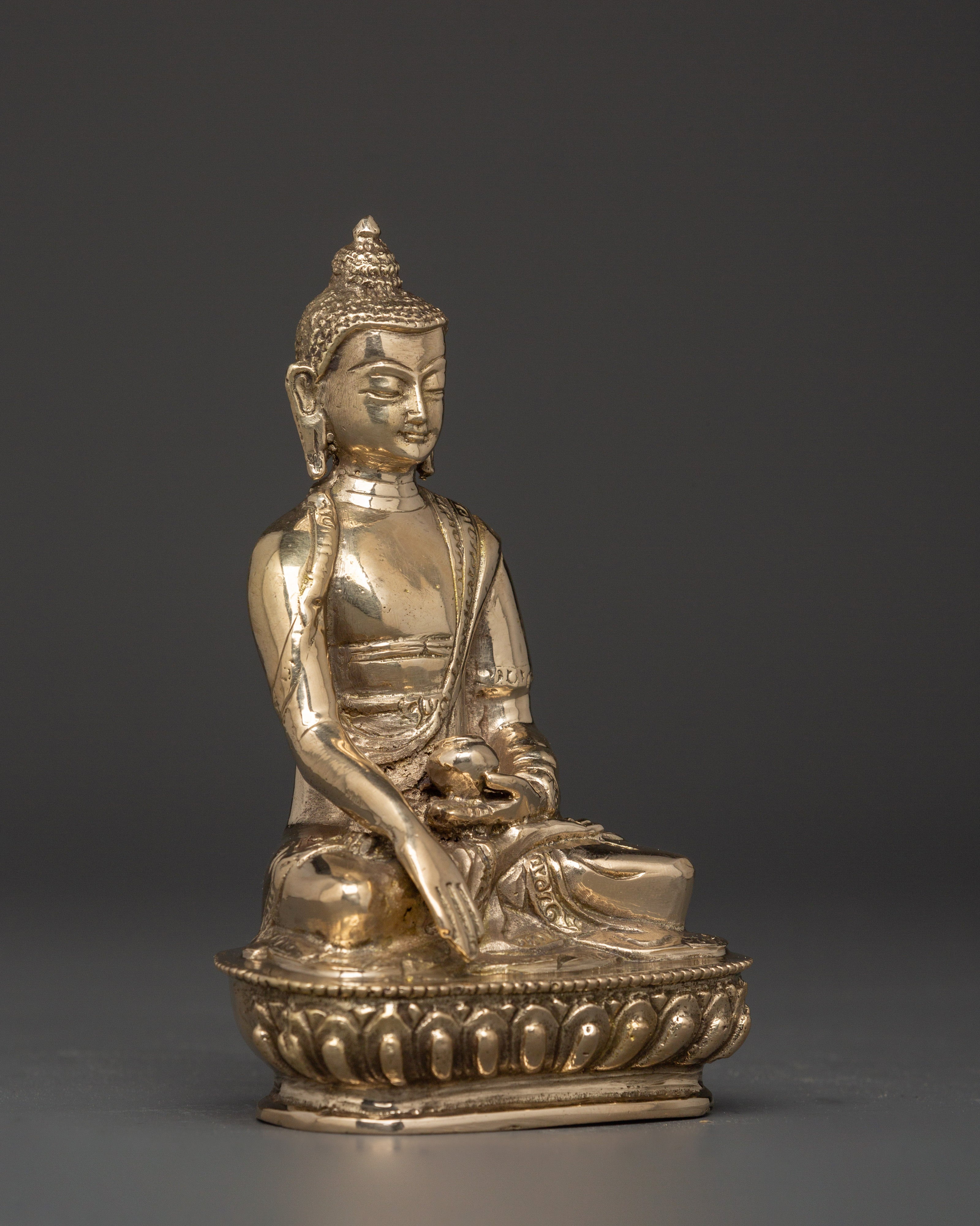 Historical Shakyamuni Buddha Statue | Traditional Brass Sculpture