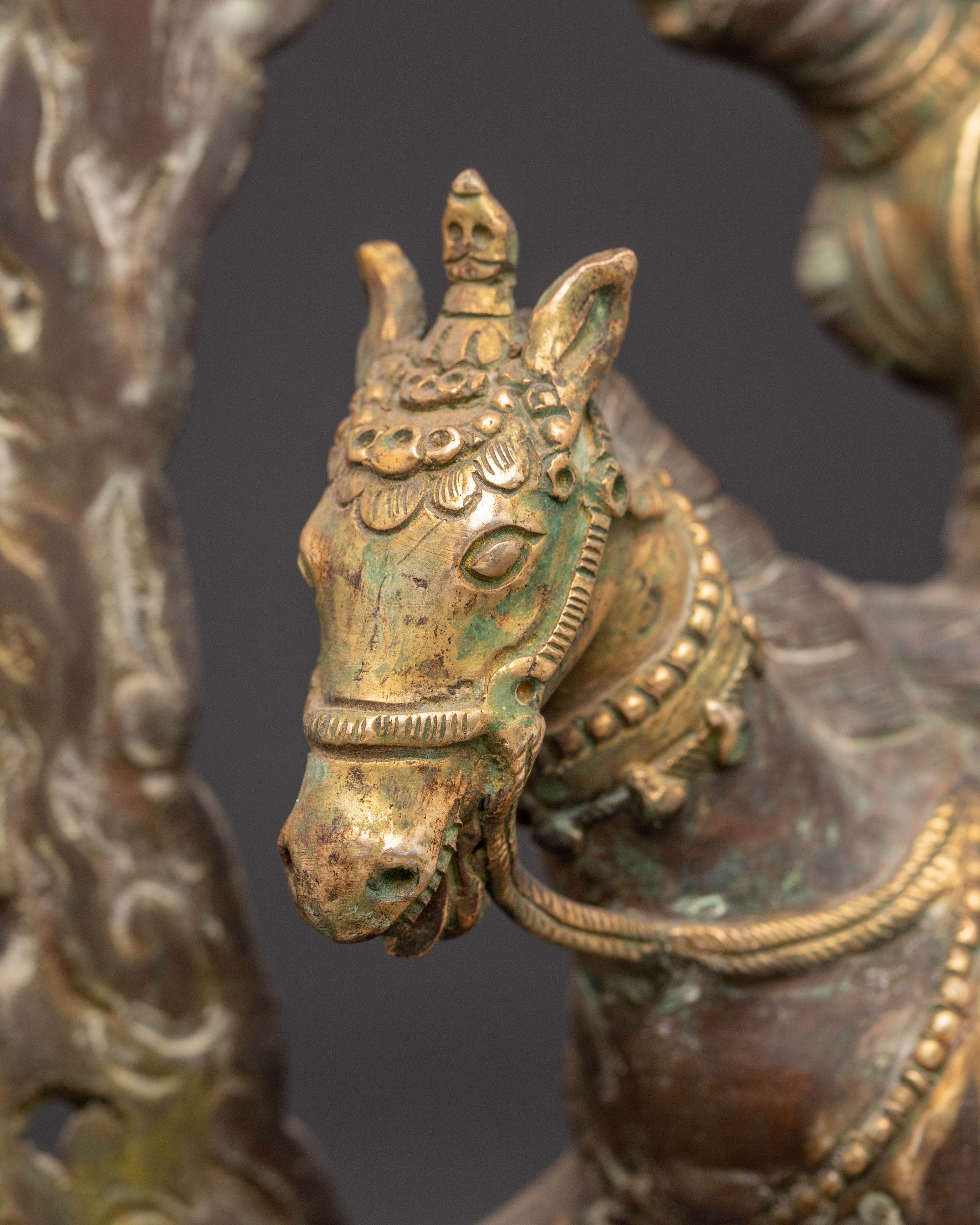 King Gesar | Statue for Courage & Prosperity