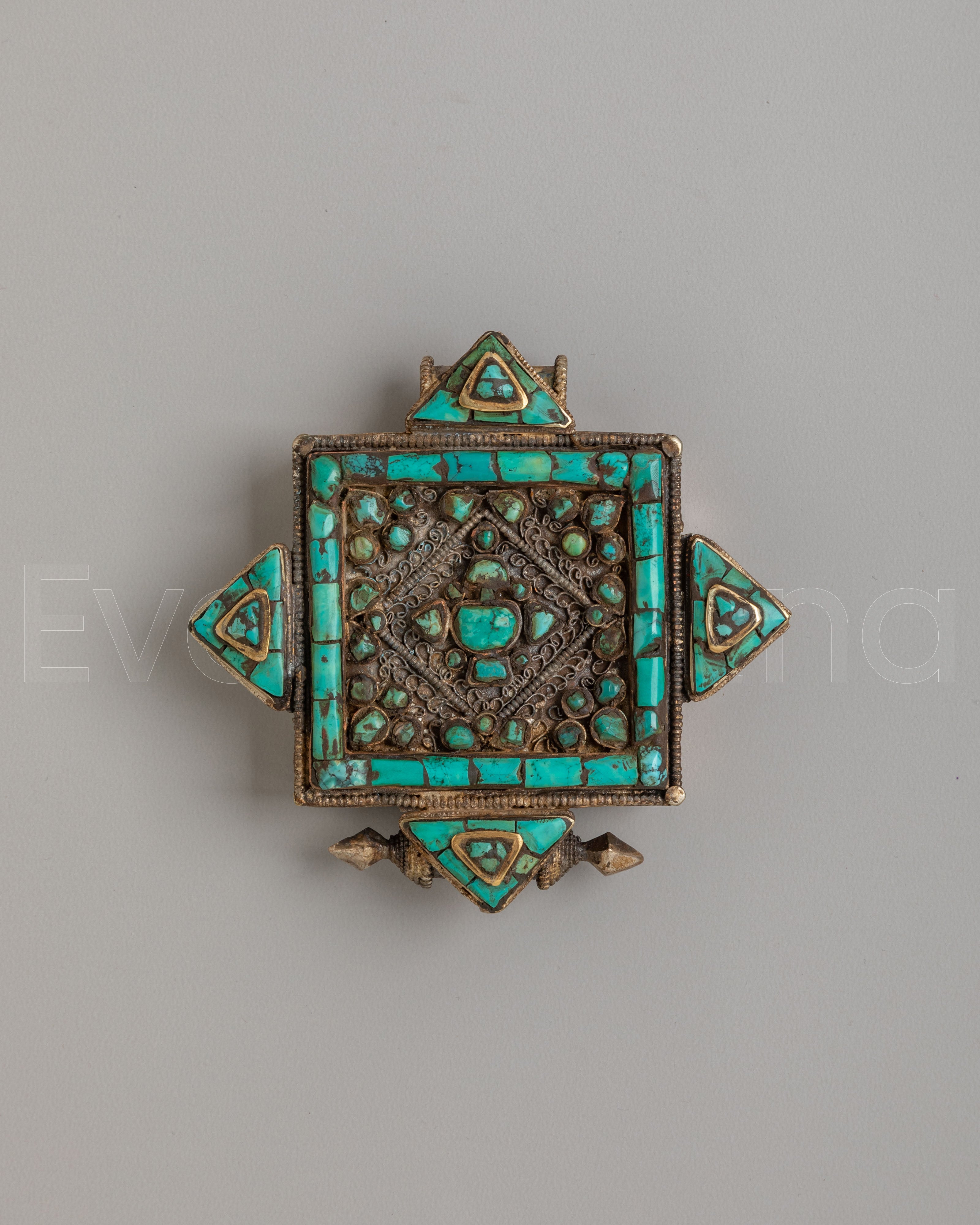 Handcrafted Ghau Box Locket