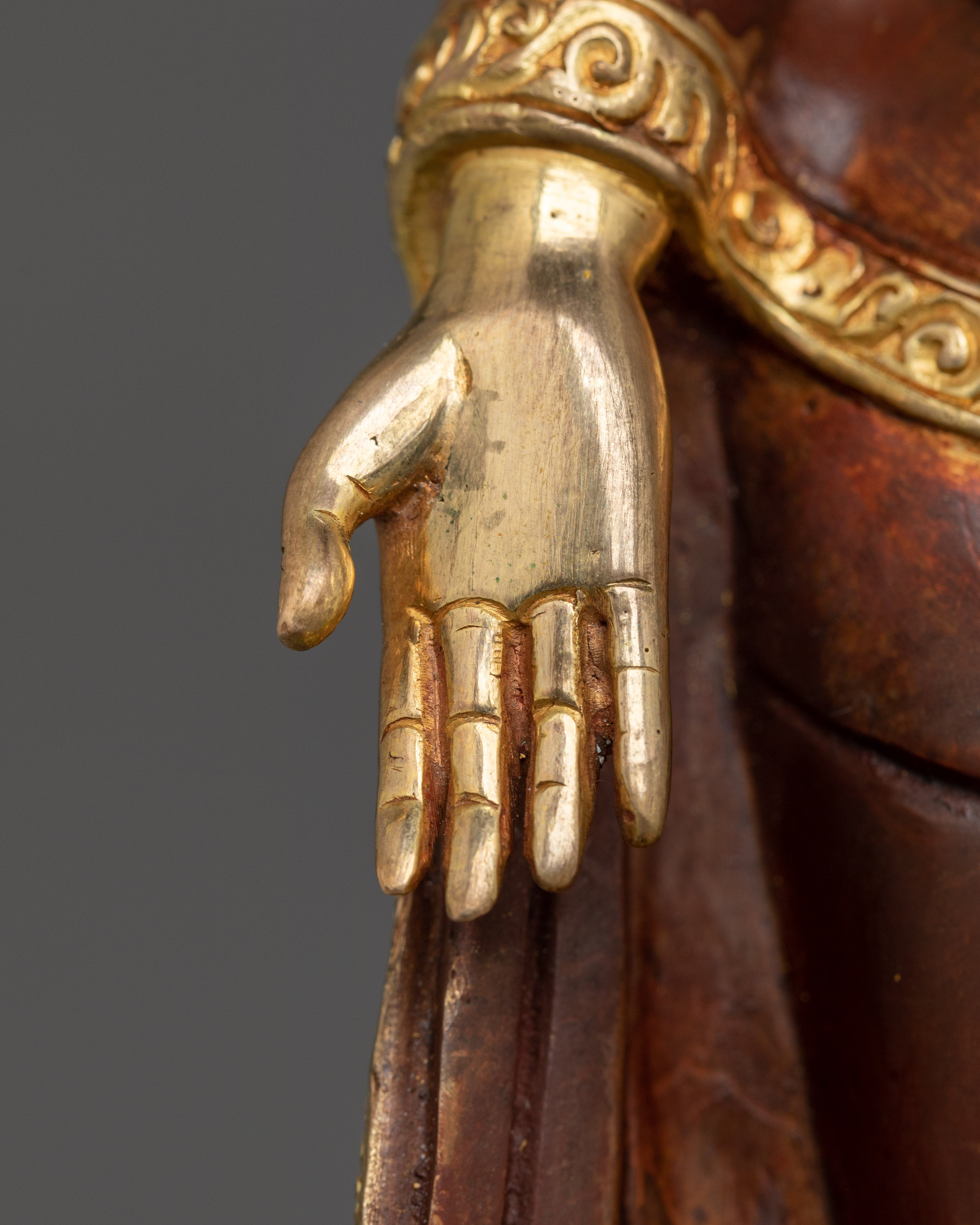 Statue of Standing Shakyamuni Buddha | Embodiment of Peace and Wisdom