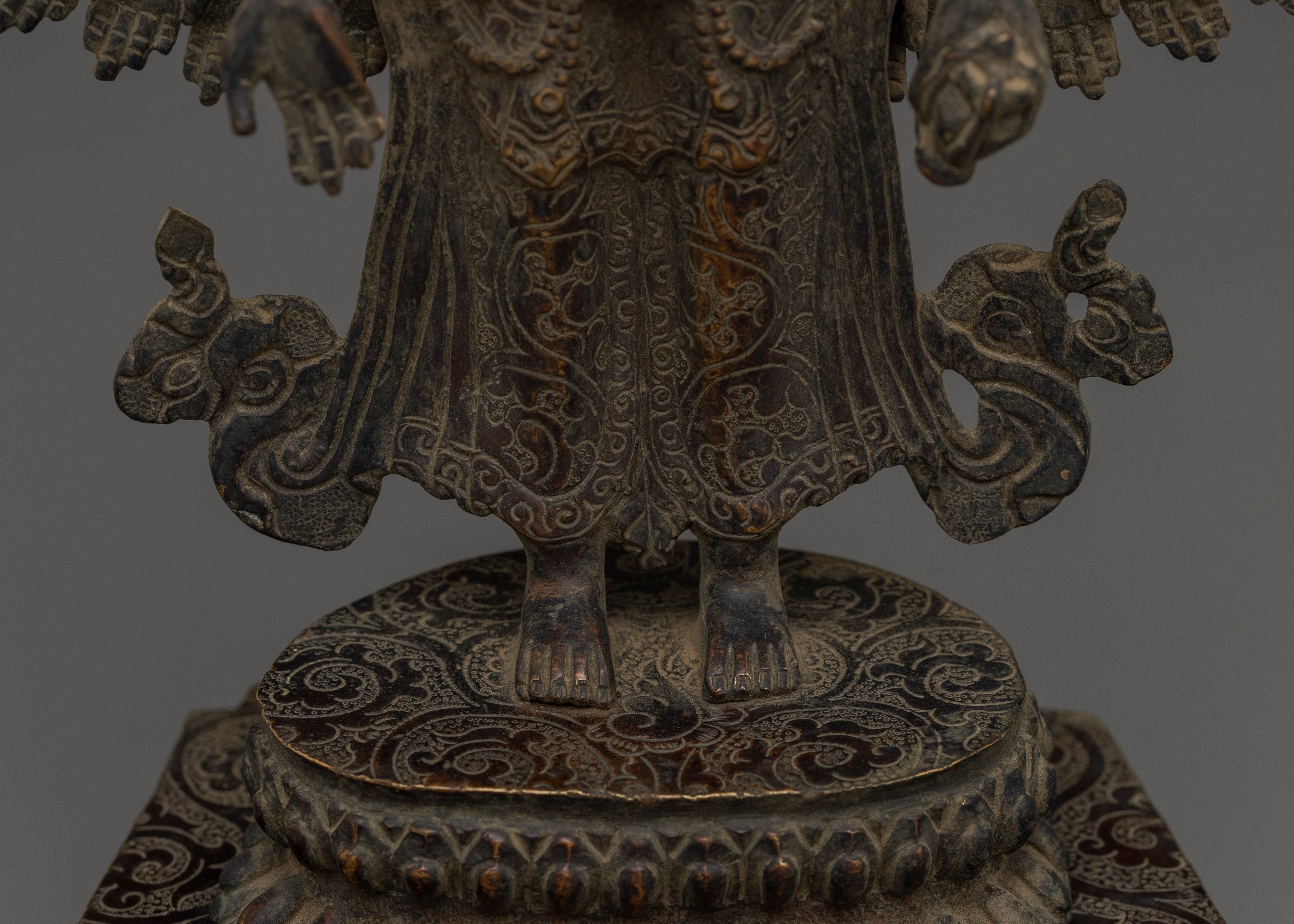 Sacred Compassionate 1000 Armed Chenrezig Statue | Symbol of Healing, and Protection