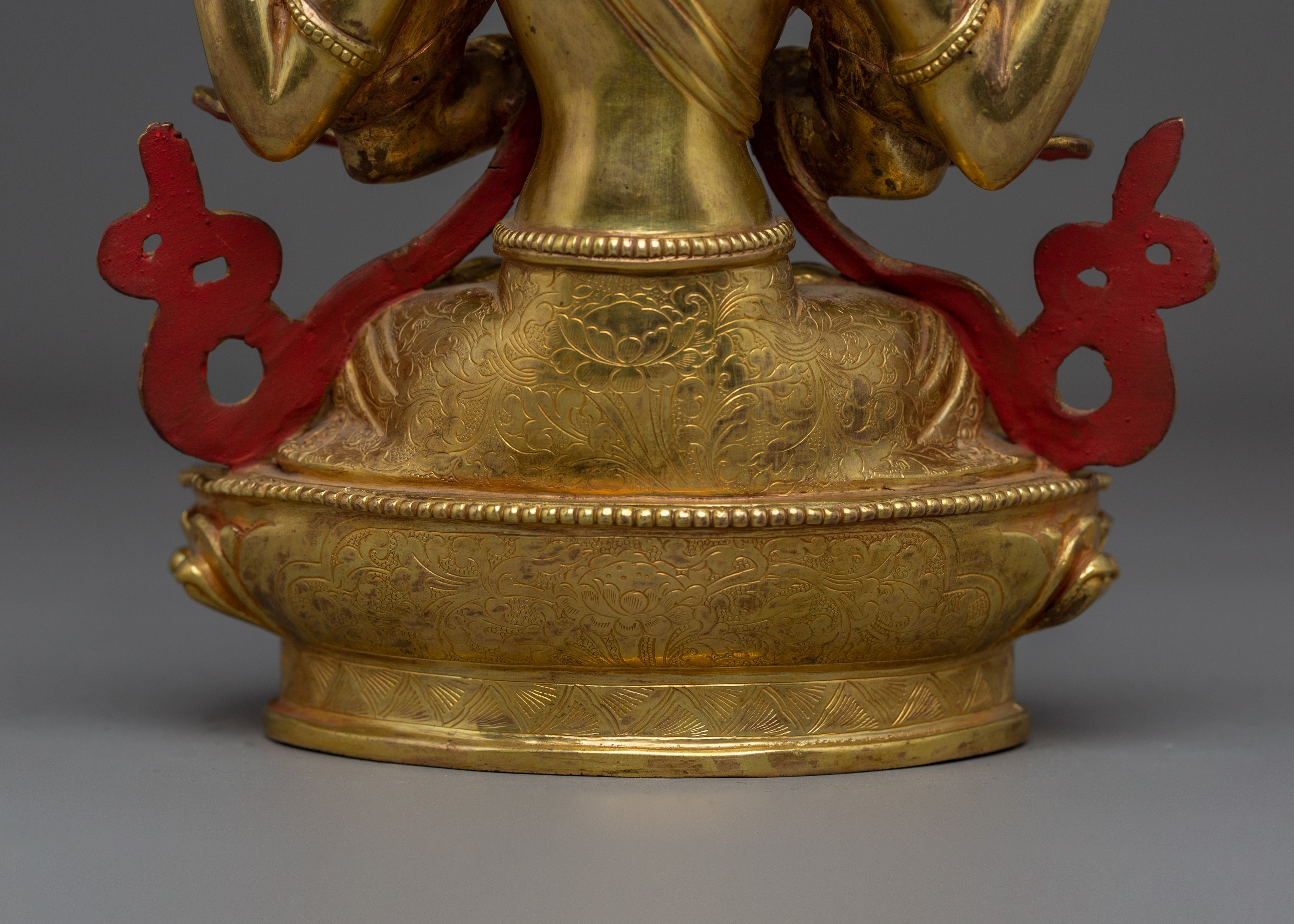 Chenrezig Meditation Statue | A Symbol of Compassion and Enlightenment