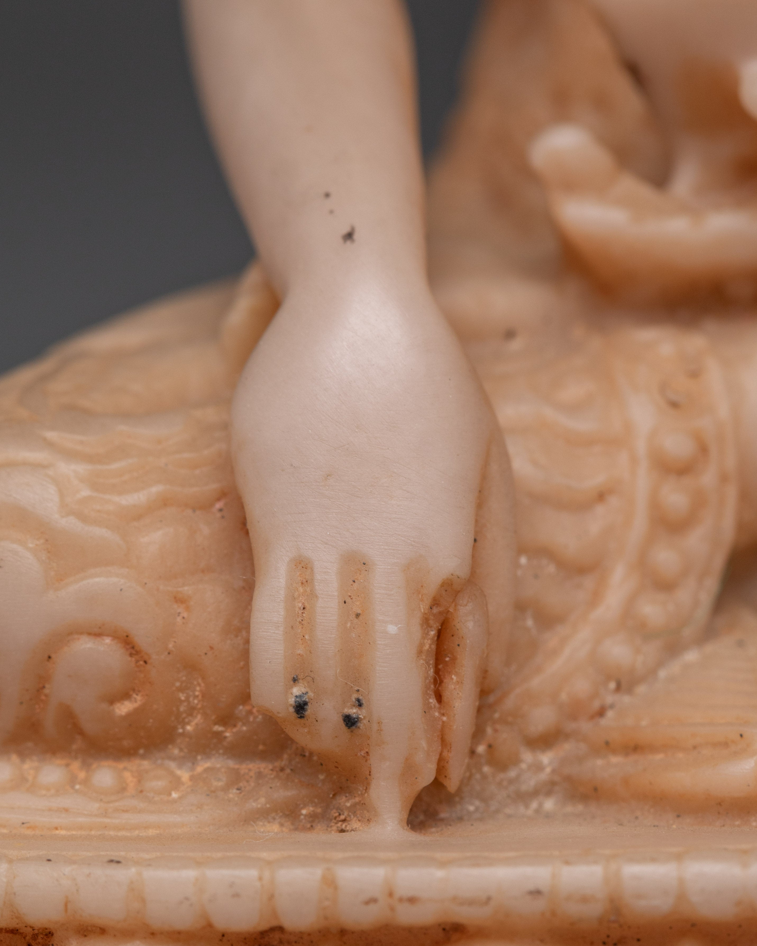 Meditating Shakyamuni Buddha Statue | Handcrafted Ceramic Spiritual Decor