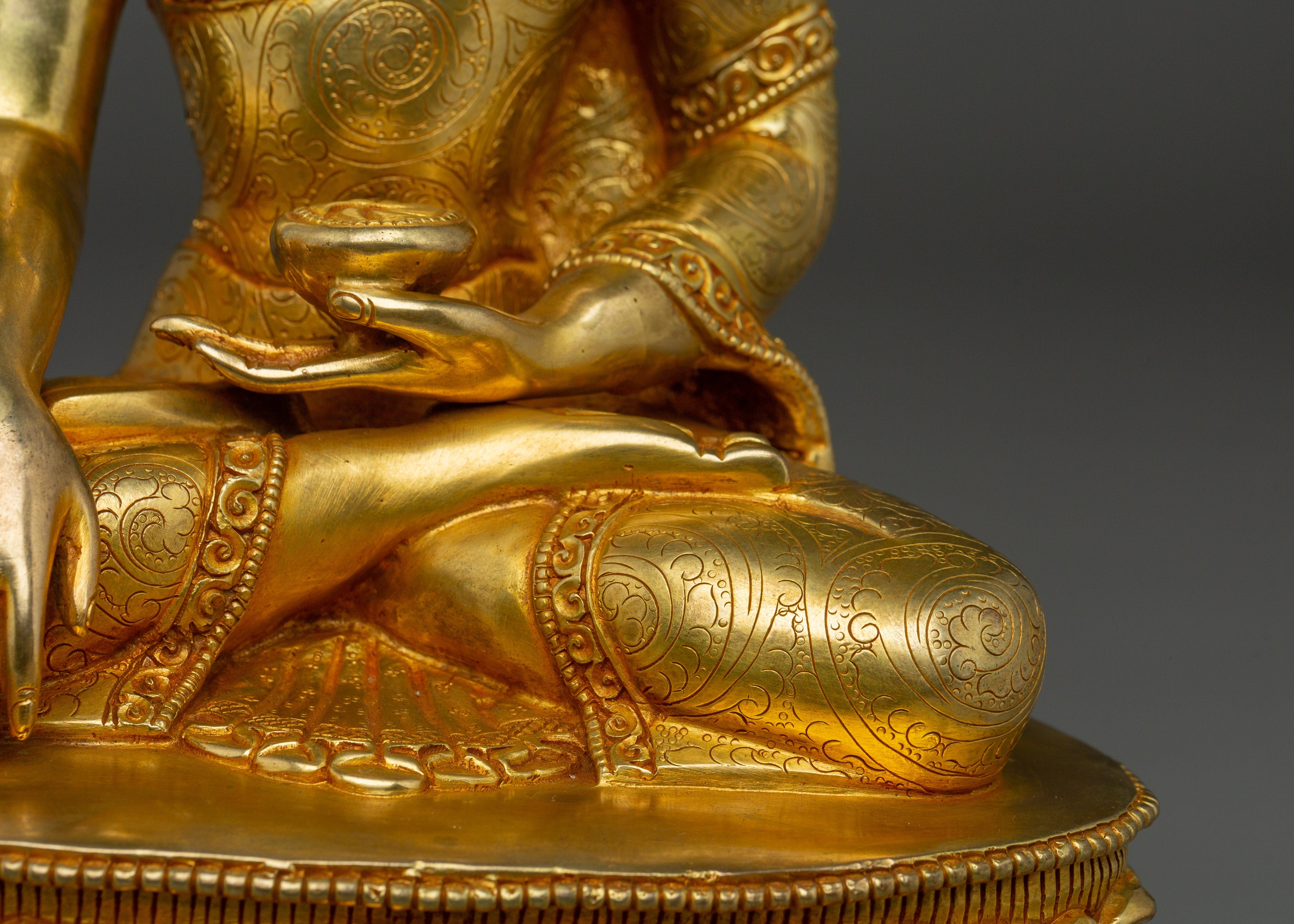 Handmade Serene Gautama Buddha Artwork | Shakyamuni Buddha - Founder of Buddhism