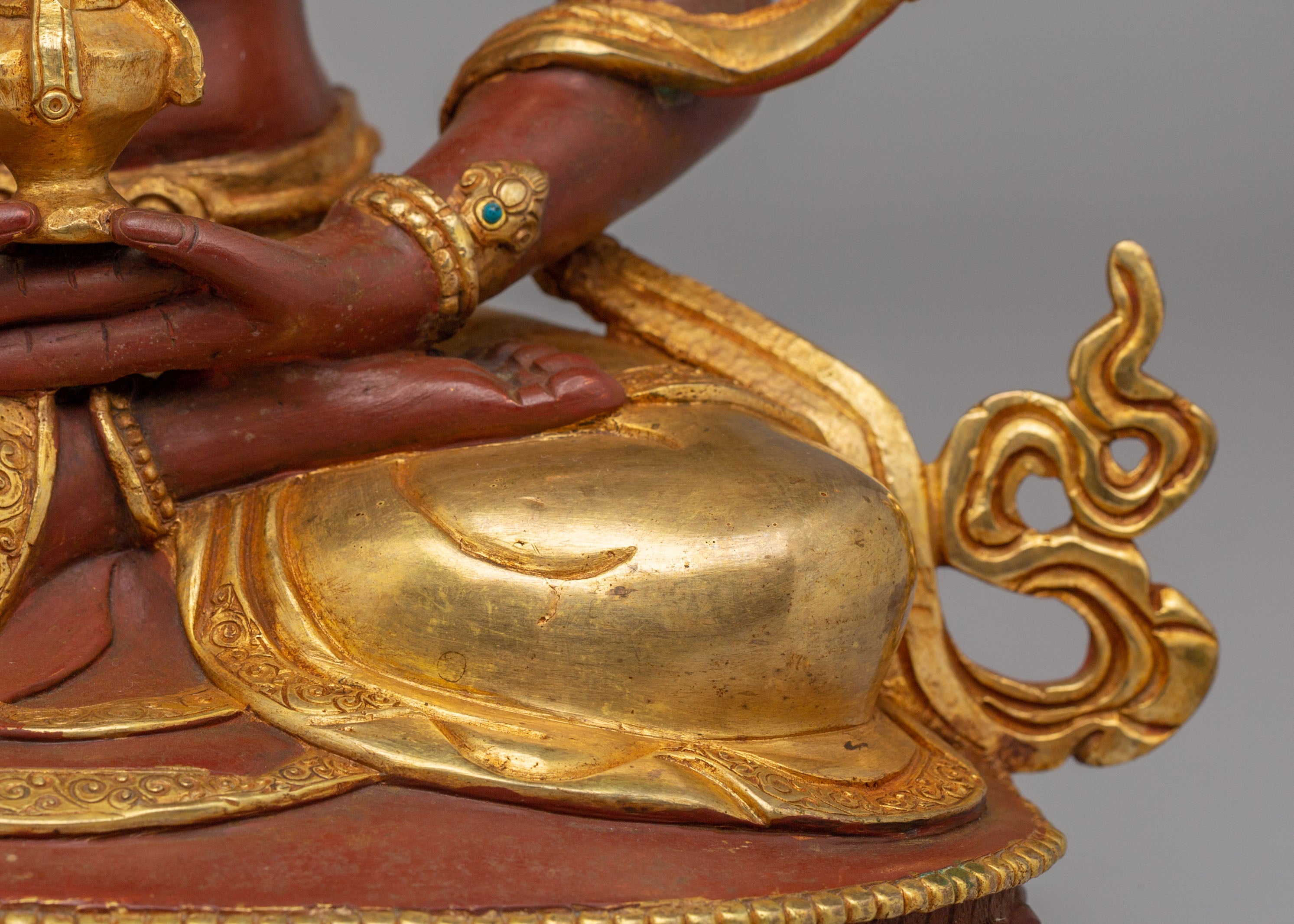 Spiritual Amitayus Buddha Statue | 24K Gold Plated Copper Longevity Sculpture