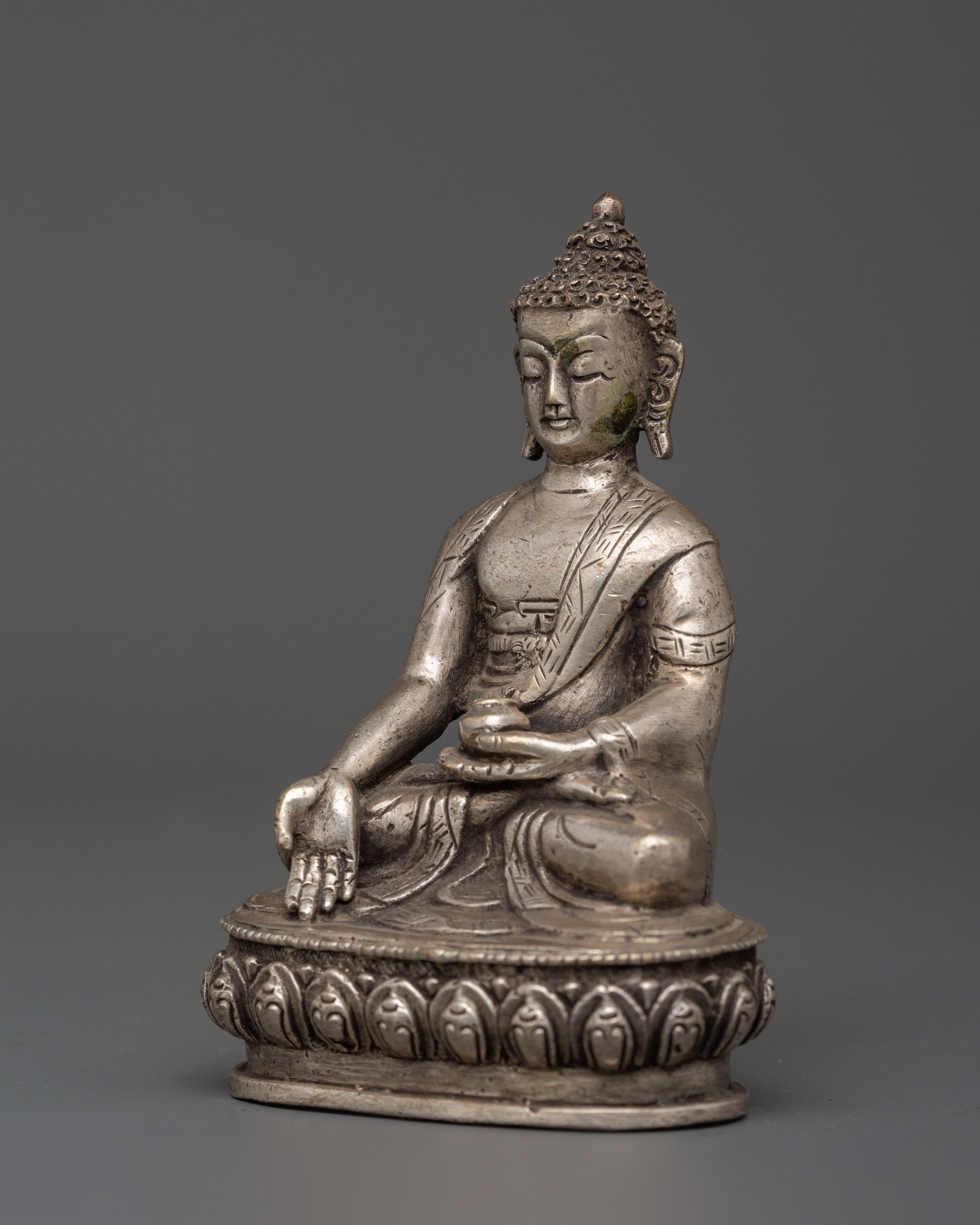 Tibetan Deity of Generosity Ratnasambhava Buddha Statue