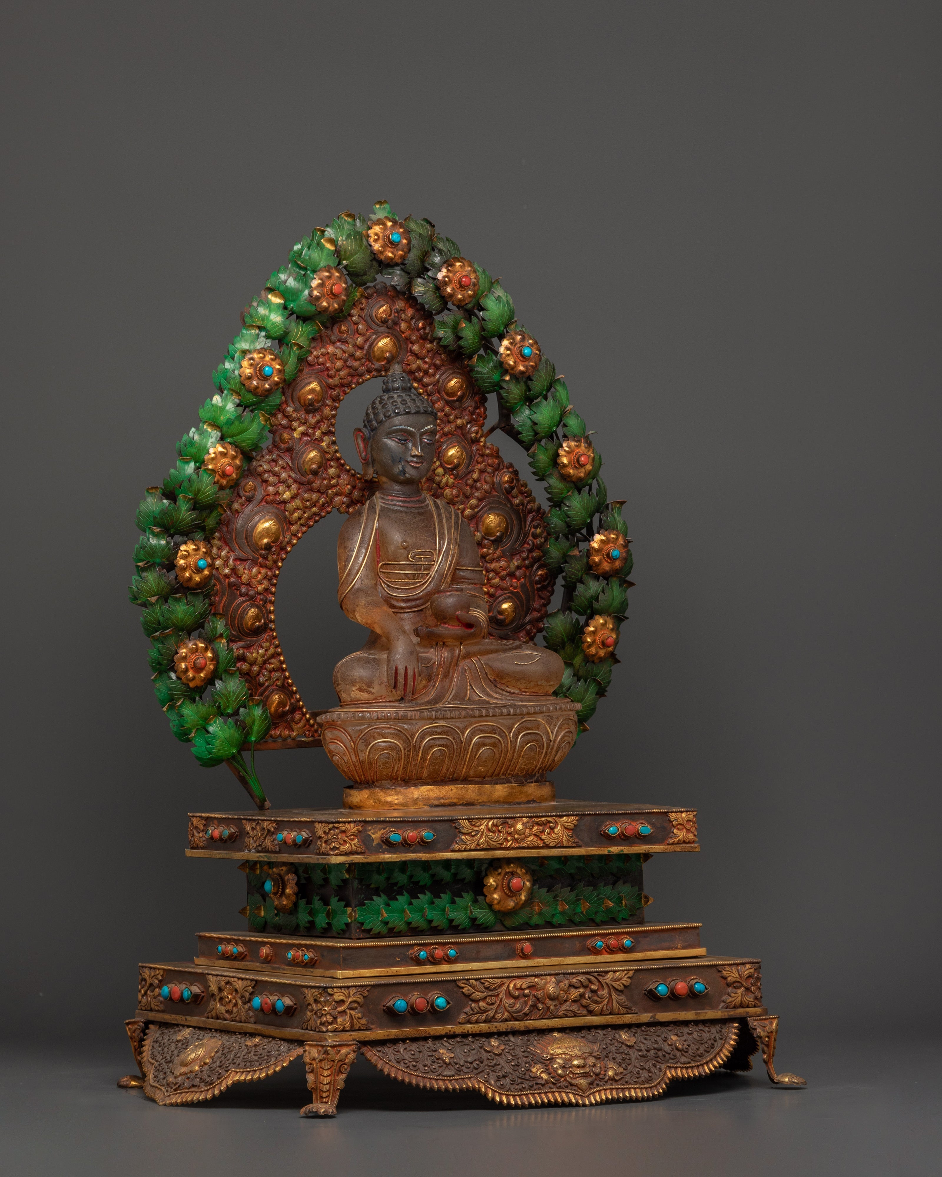 Shakyamuni Buddha The Enlightened One | Gold-Plated Crystal Statue