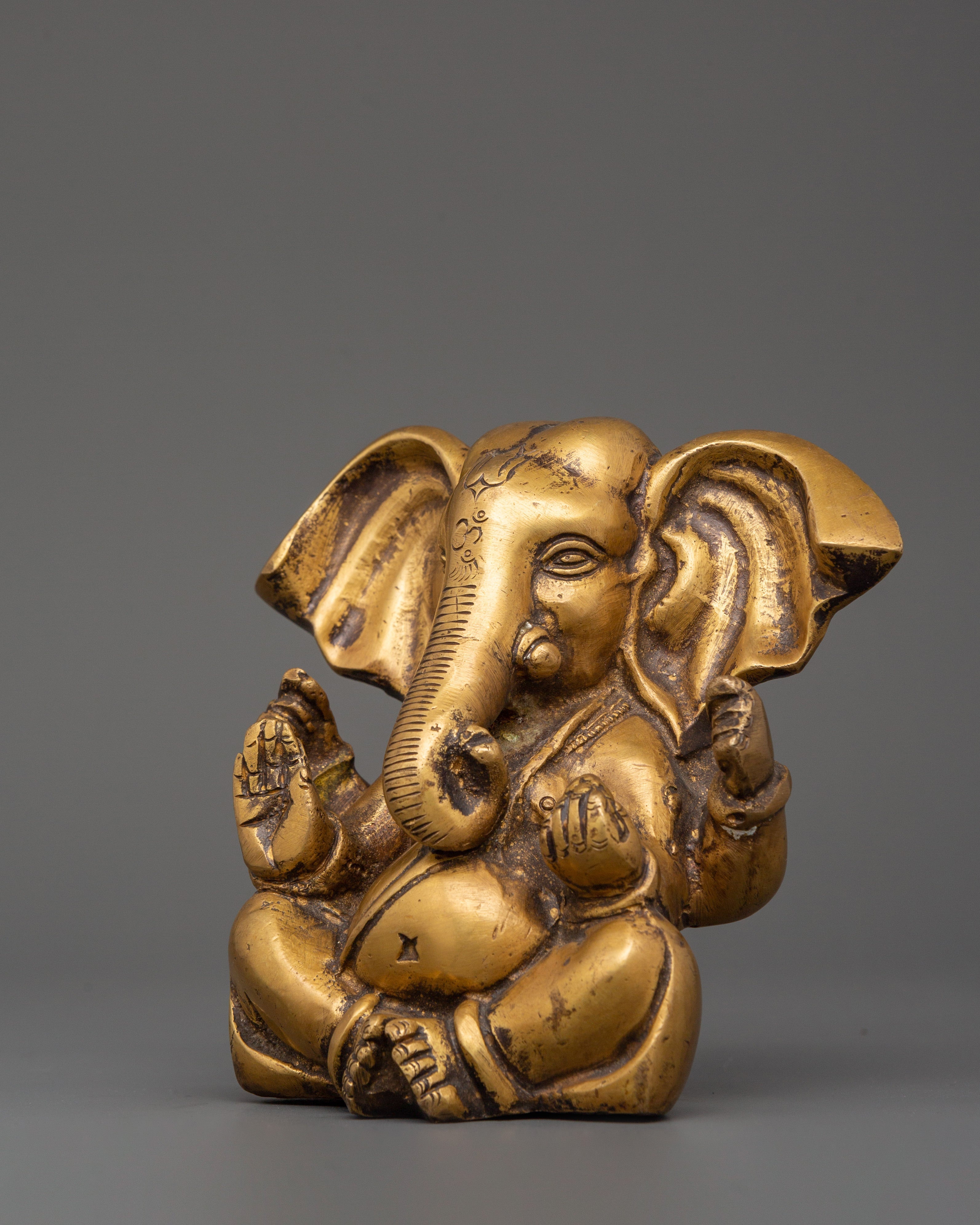 Lord Ganesha Statue for Prosperity and Blessings | Deity of Wisdom and Success