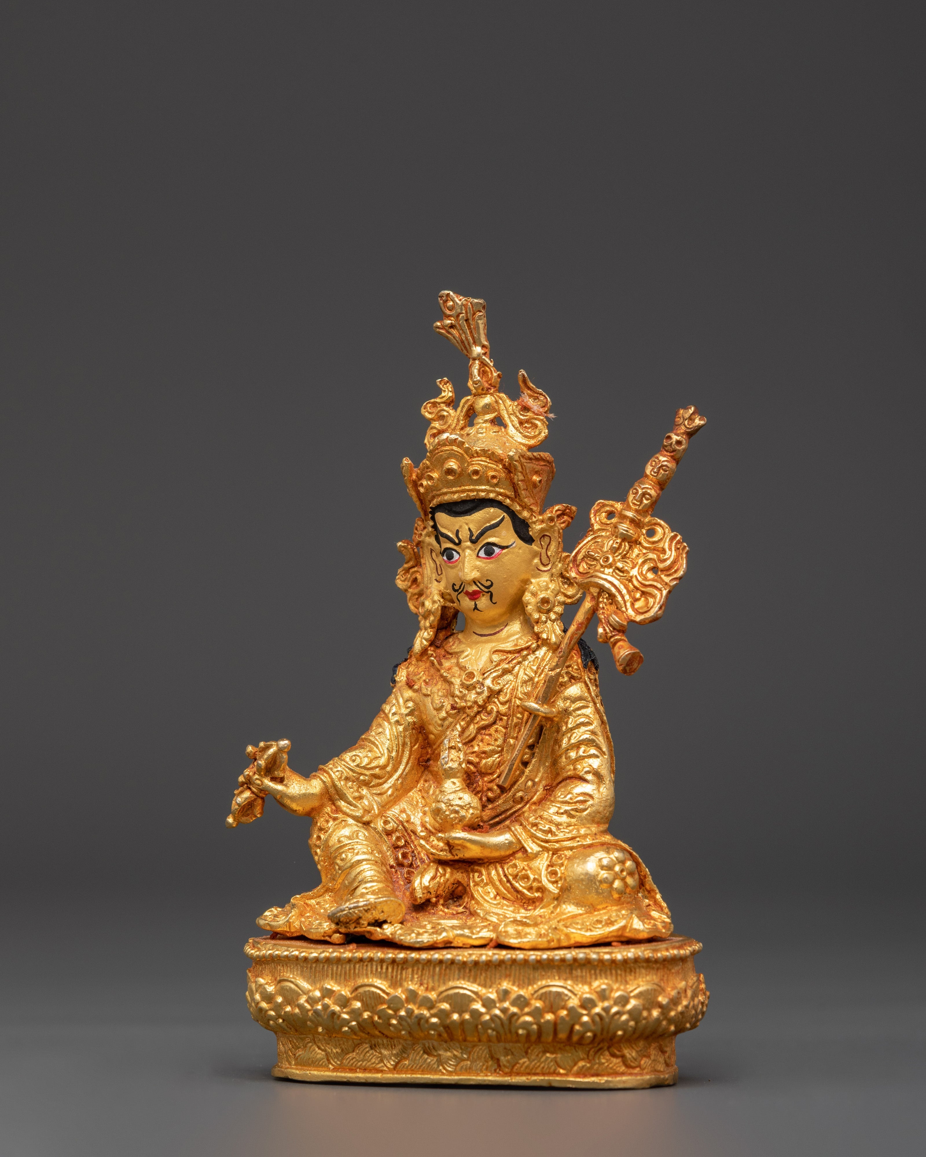 Buddhist Guru Rinpoche | Meditation & Tibetan Rituals