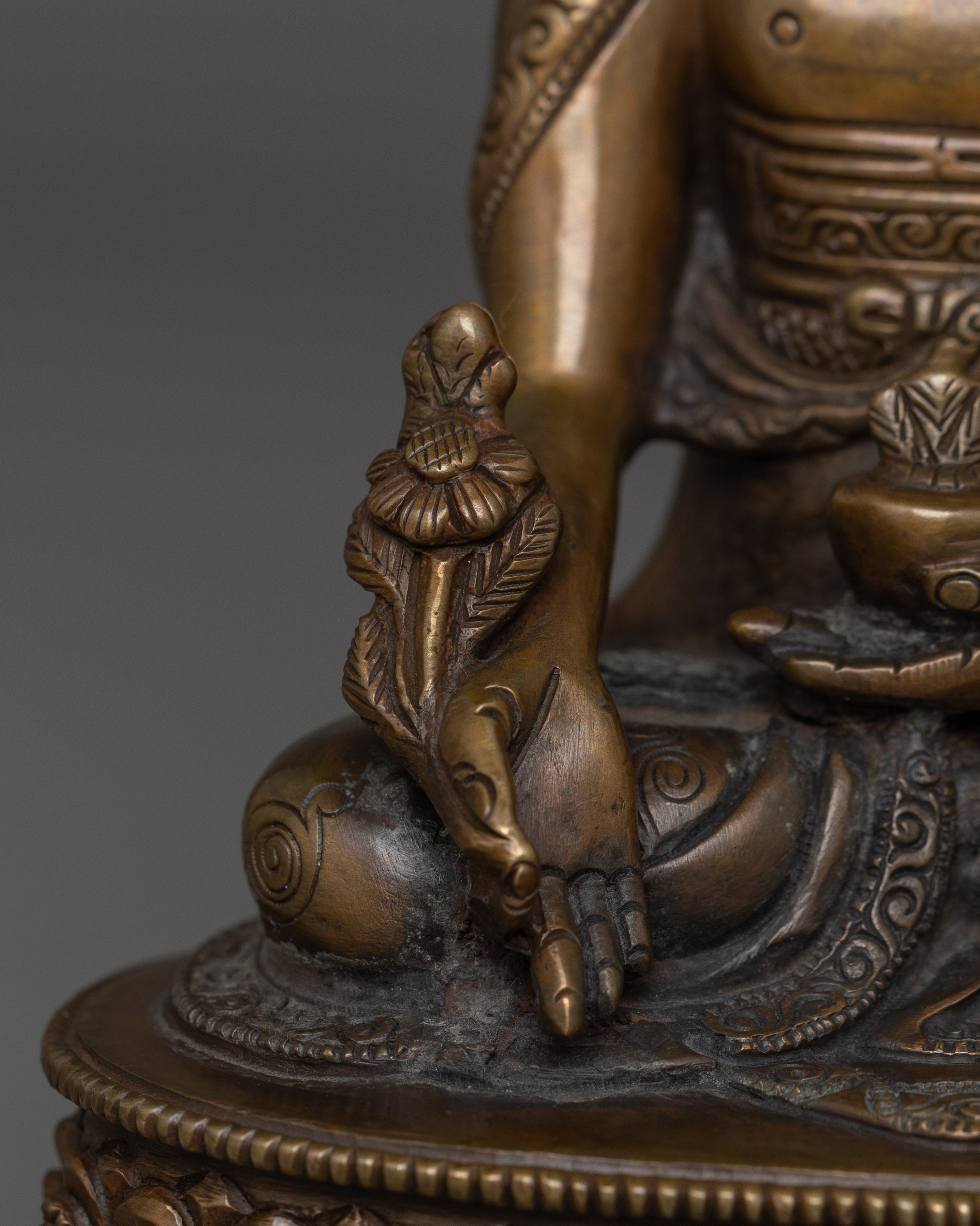Medicine Buddha "The Supreme Healer"  | Master of Healing
