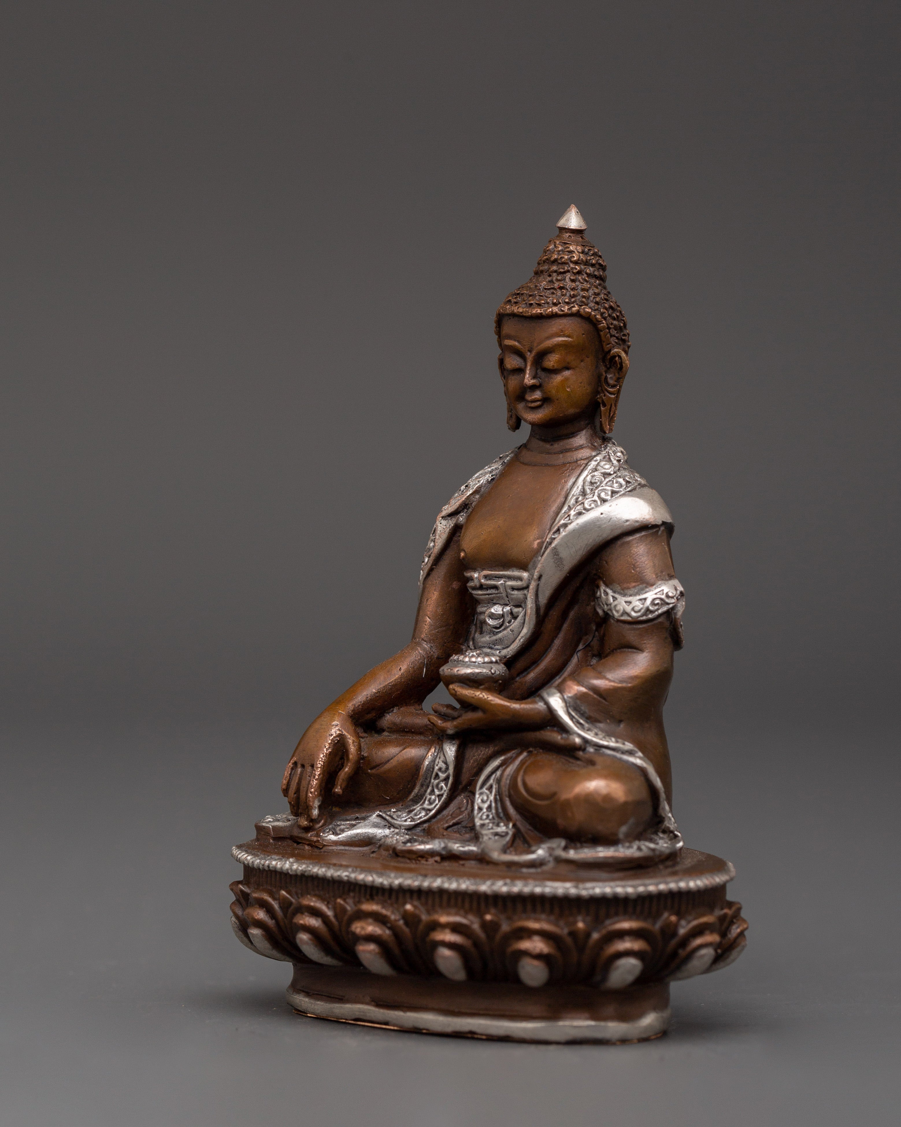 Oxidized Shakyamuni Sculpture | Home Decor
