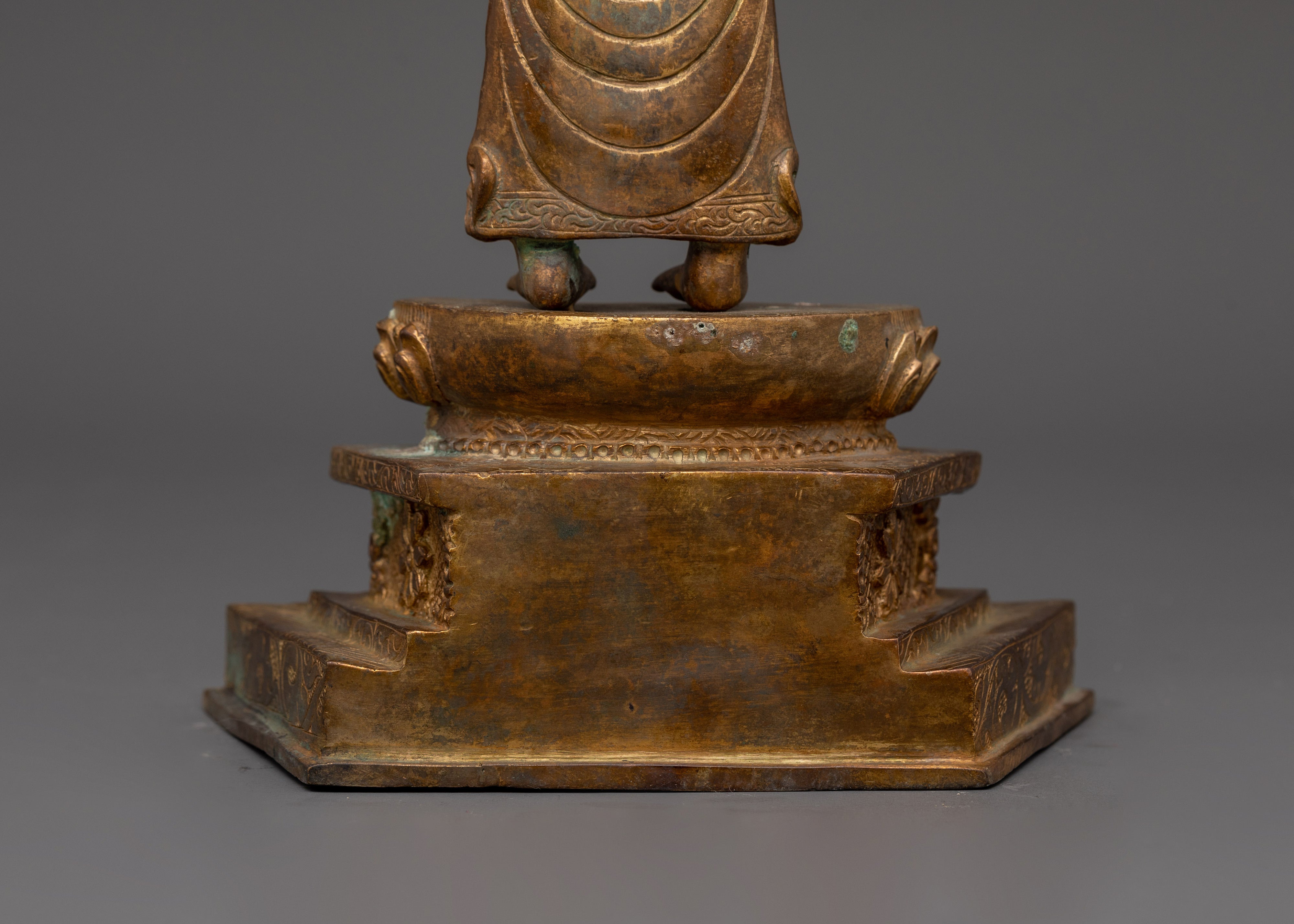 Antique Finish Shakyamuni Buddha Statue | Meditation Space and Sacred Decor