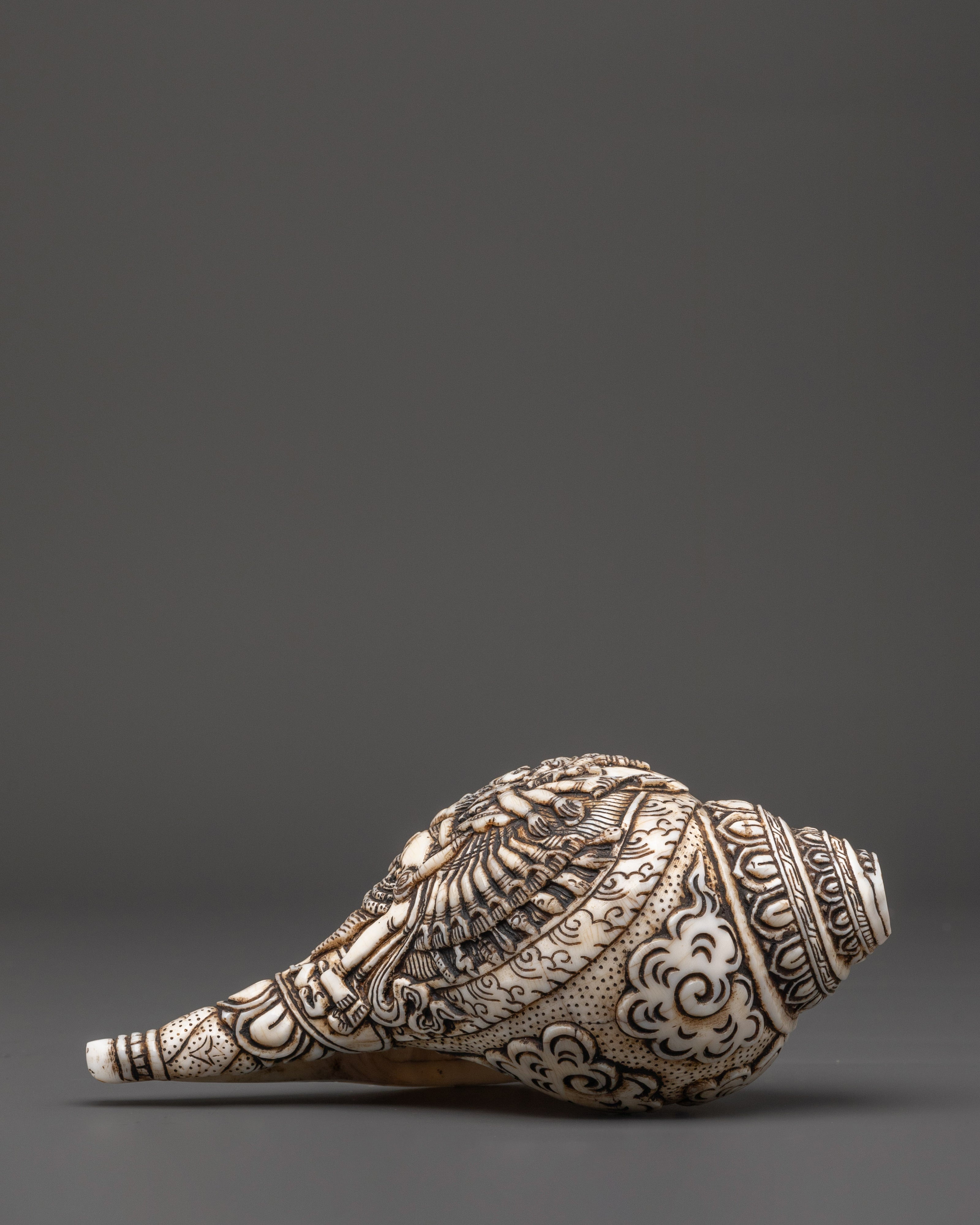 Traditional Kalachakra Engraved Buddhist Conch | Sacred Ritual Conch for Meditation