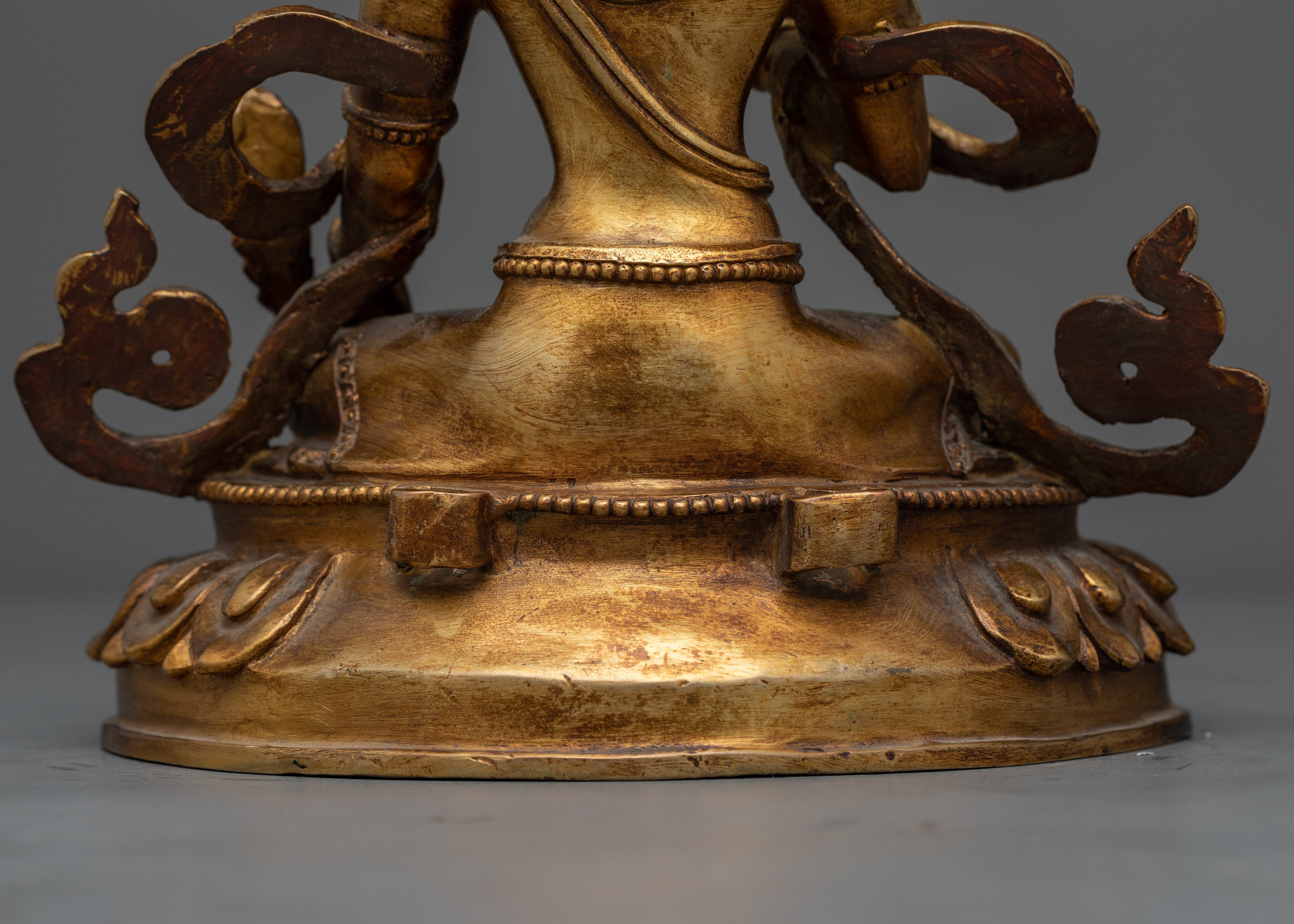 Graceful Kistigarbha Savior of soul | Handcrafted Symbol of Compassion