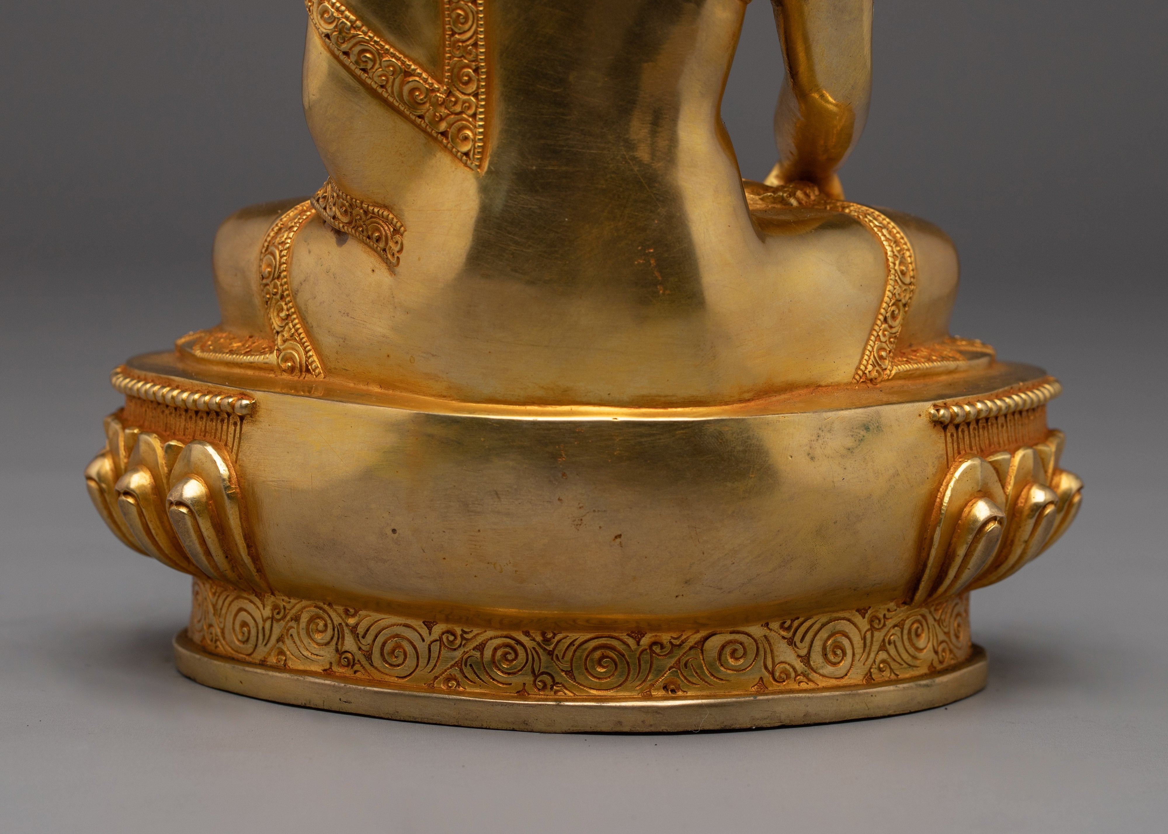 Sculpture of Shakyamuni Buddha | Buddhist Statue for Meditation