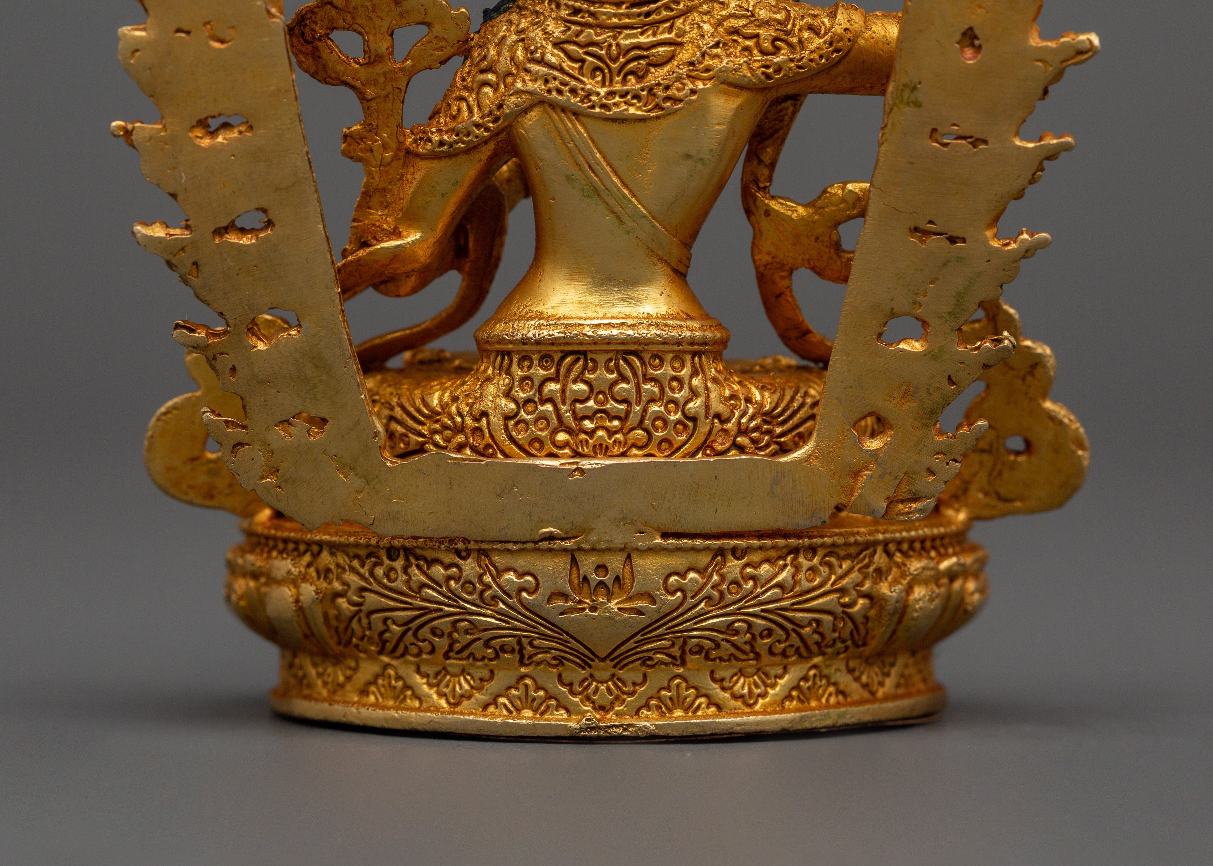 Manjushri Buddhist Wisdom Deity Statue | Ideal for Buddhist Altar and Zen Artwork