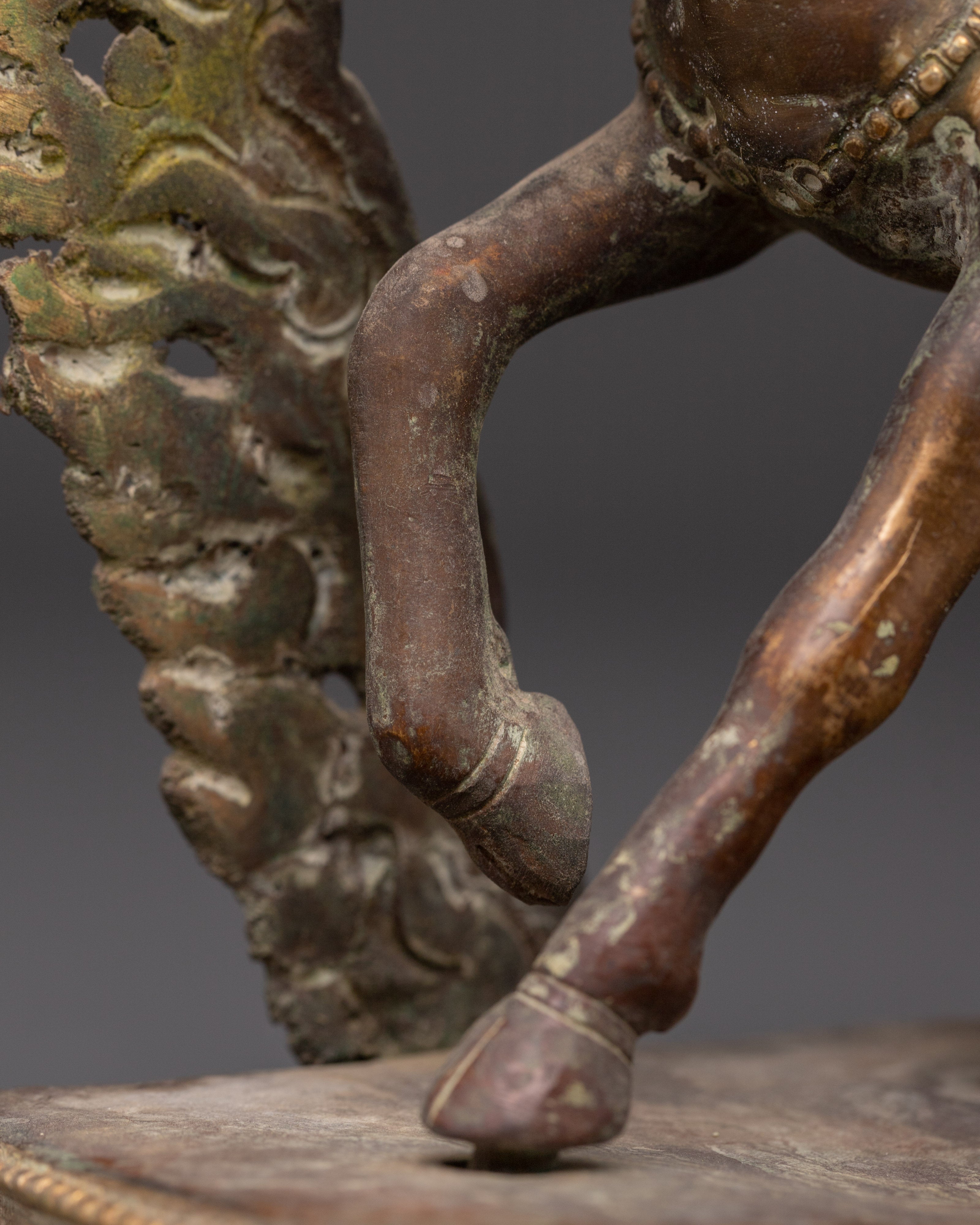 King Gesar | Statue for Courage & Prosperity