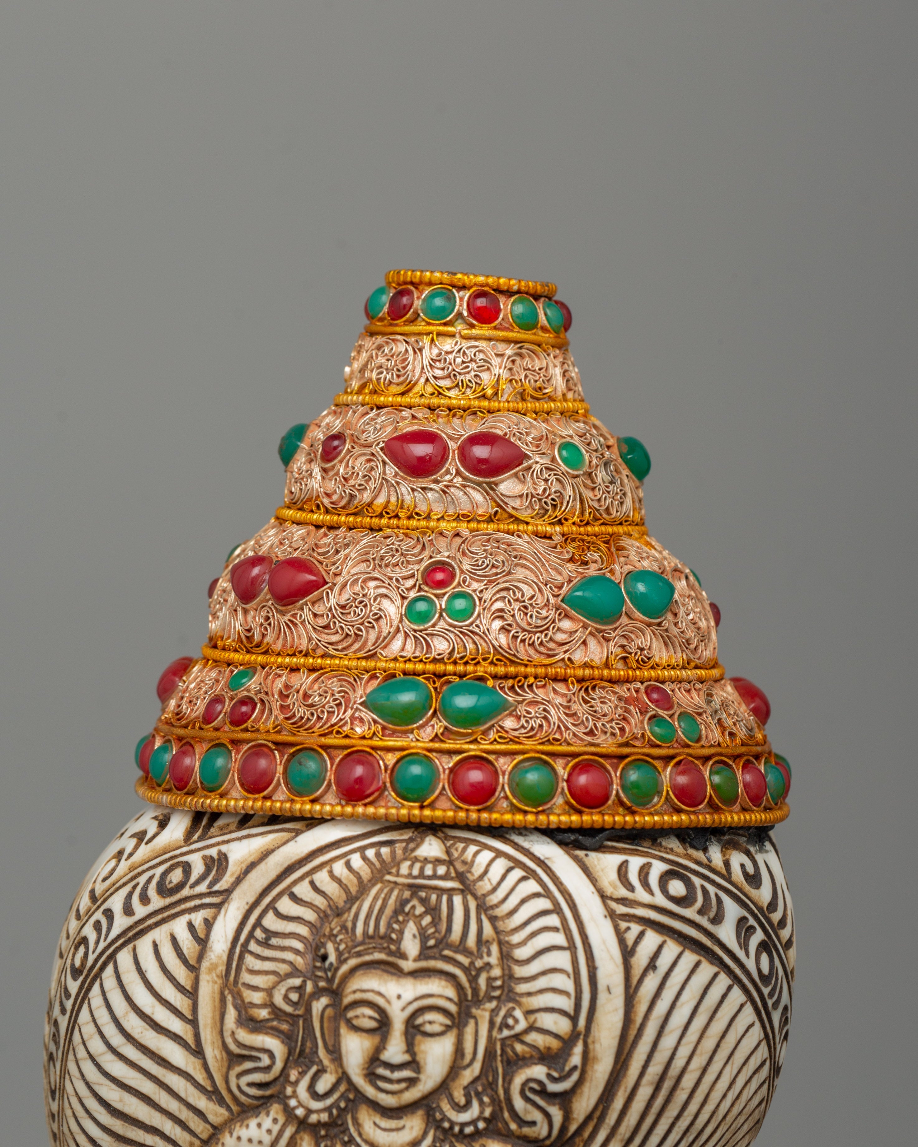 Conch with Vajrasattva Carvings | A Symbol of Purity