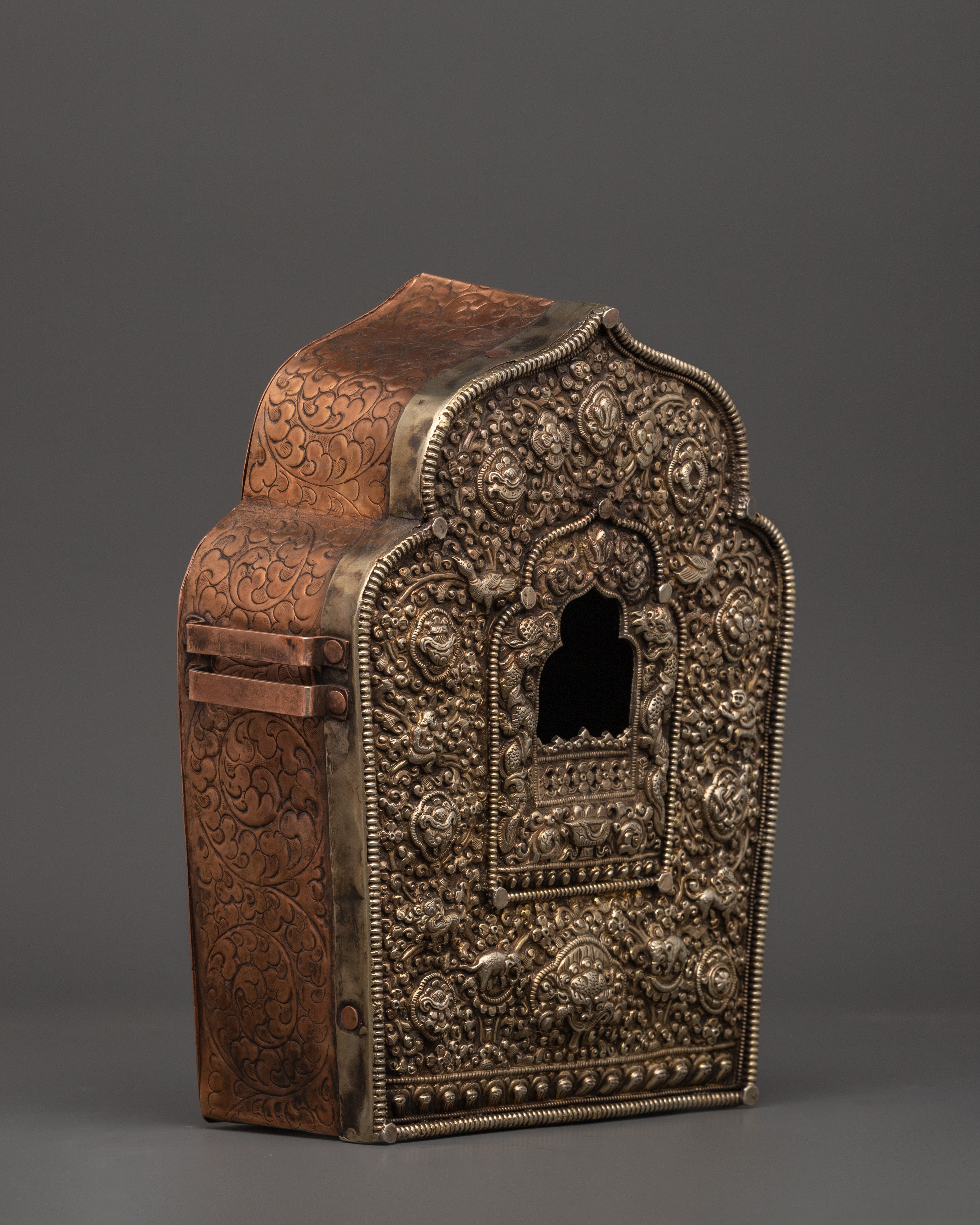 Handcrafted Ghau Box with White Metal & Copper Body | Sacred Relic