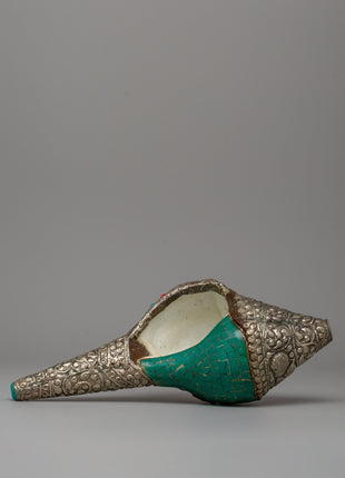 Turquoise Conch Shell | A Sacred Ritual Offering for Altar