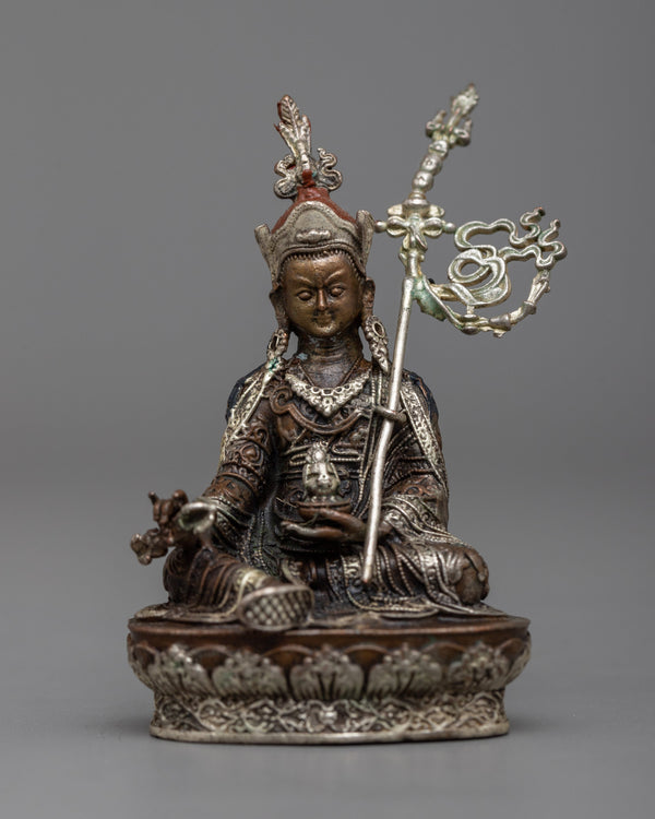 Master Guru Rinpoche Statue