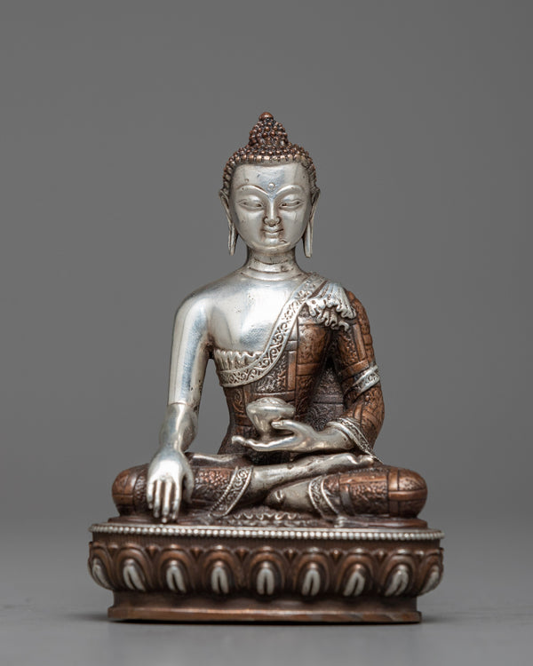 Shakyamuni Budddha