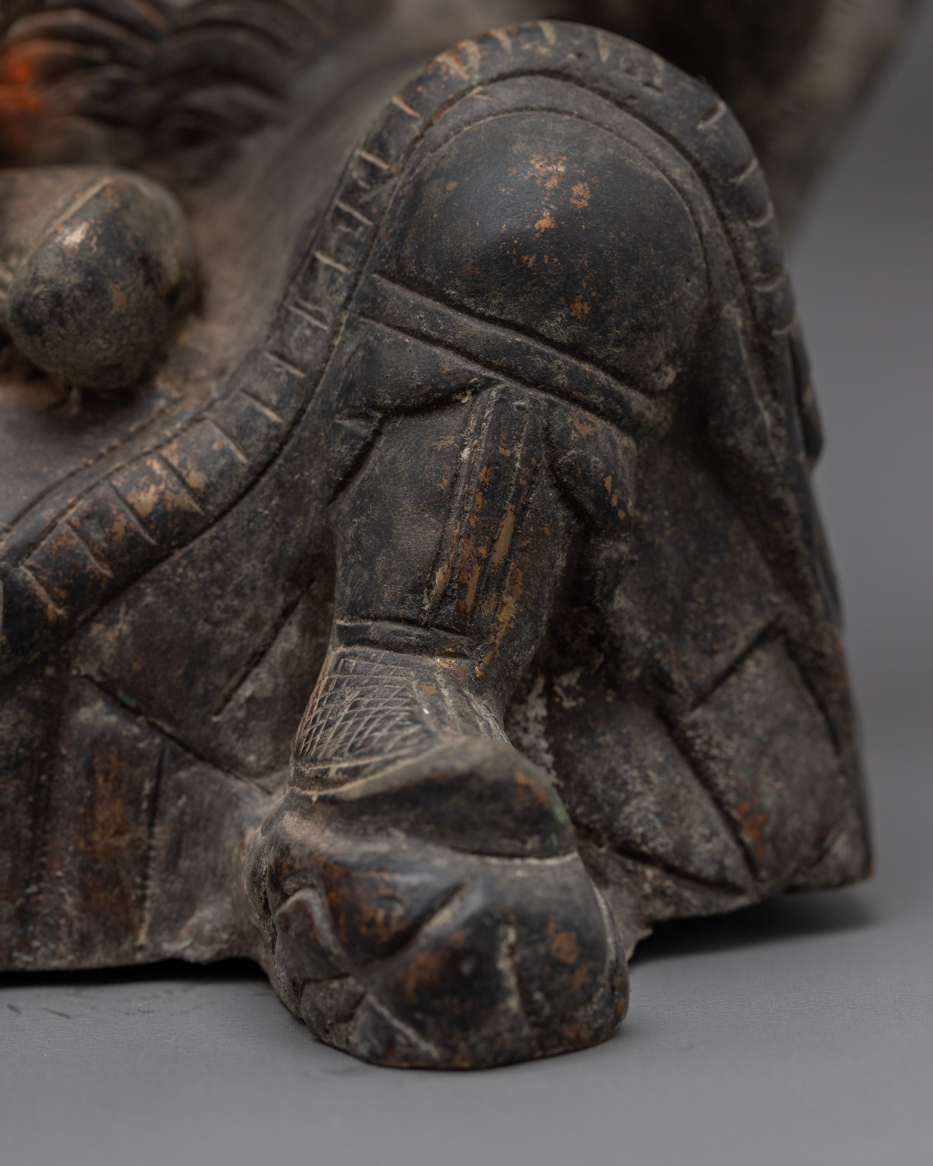 Dhatarattha Statue | Guardian King of the East