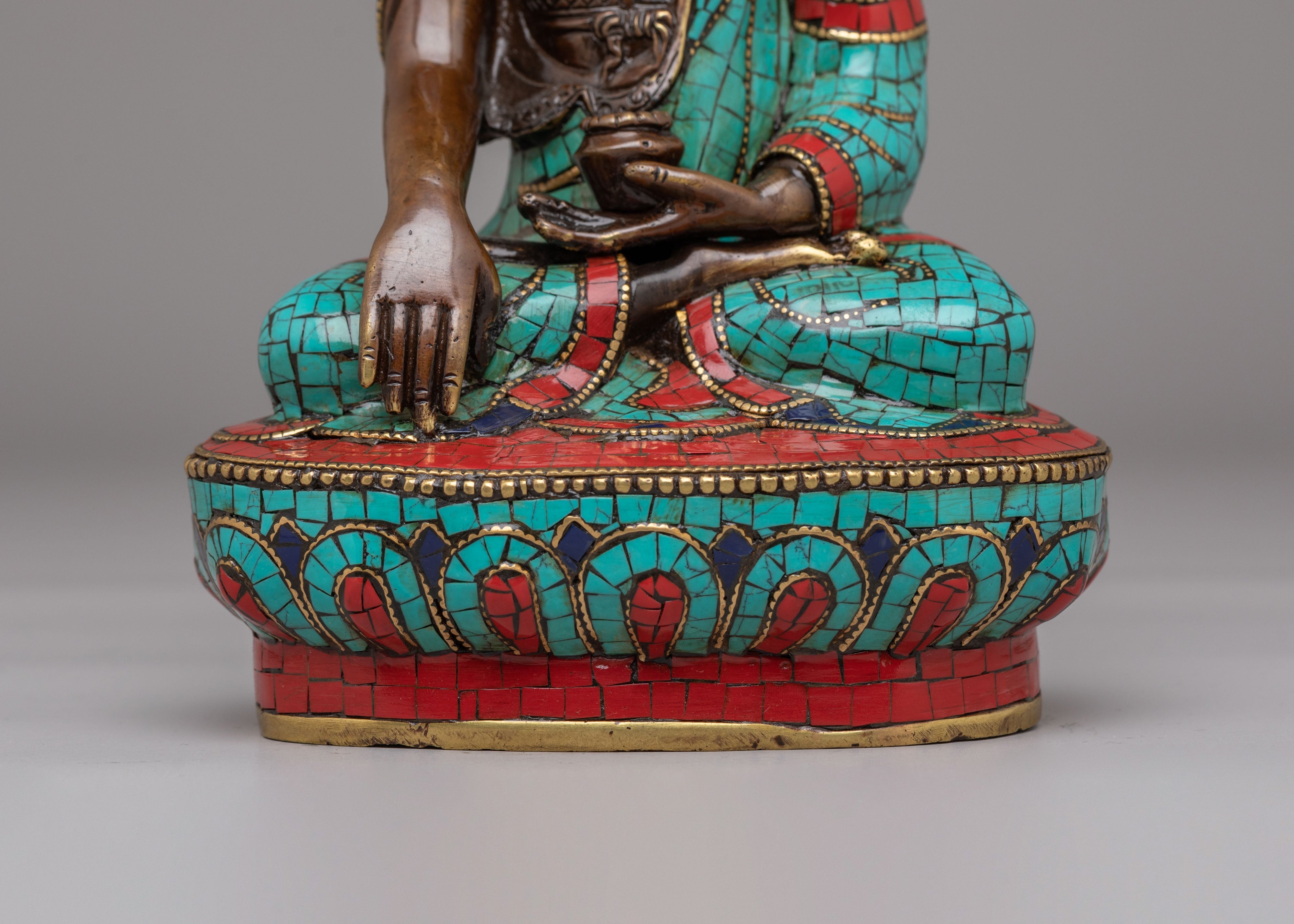 Shakyamuni Buddha Deity Figurine | Traditional Artwork