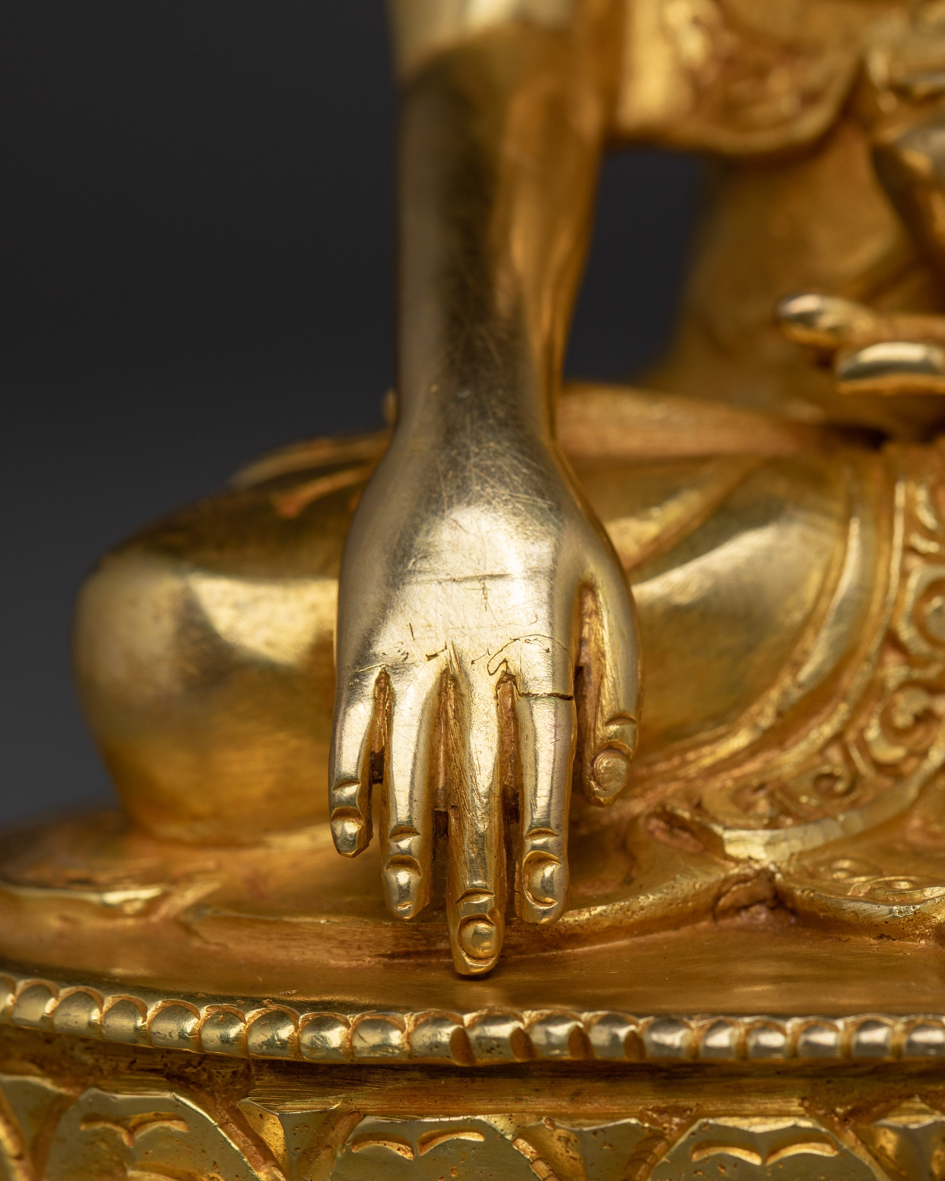 Shakyamuni Buddha Artwork - The Founder of Buddhism | Figurine for Home Decor