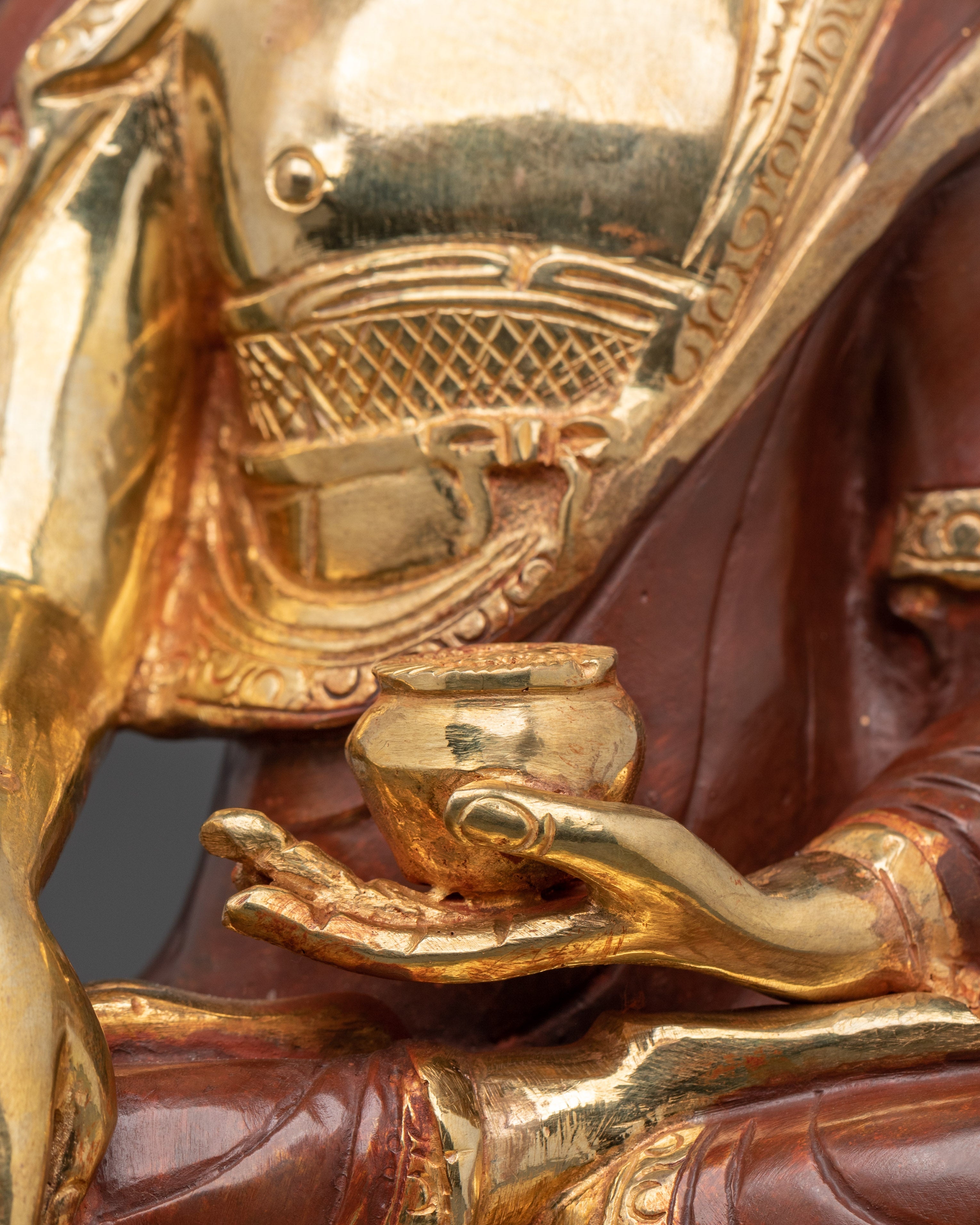 Shakyamuni Buddha Statue for Zen Decor | Symbol of the Path to Enlightenment