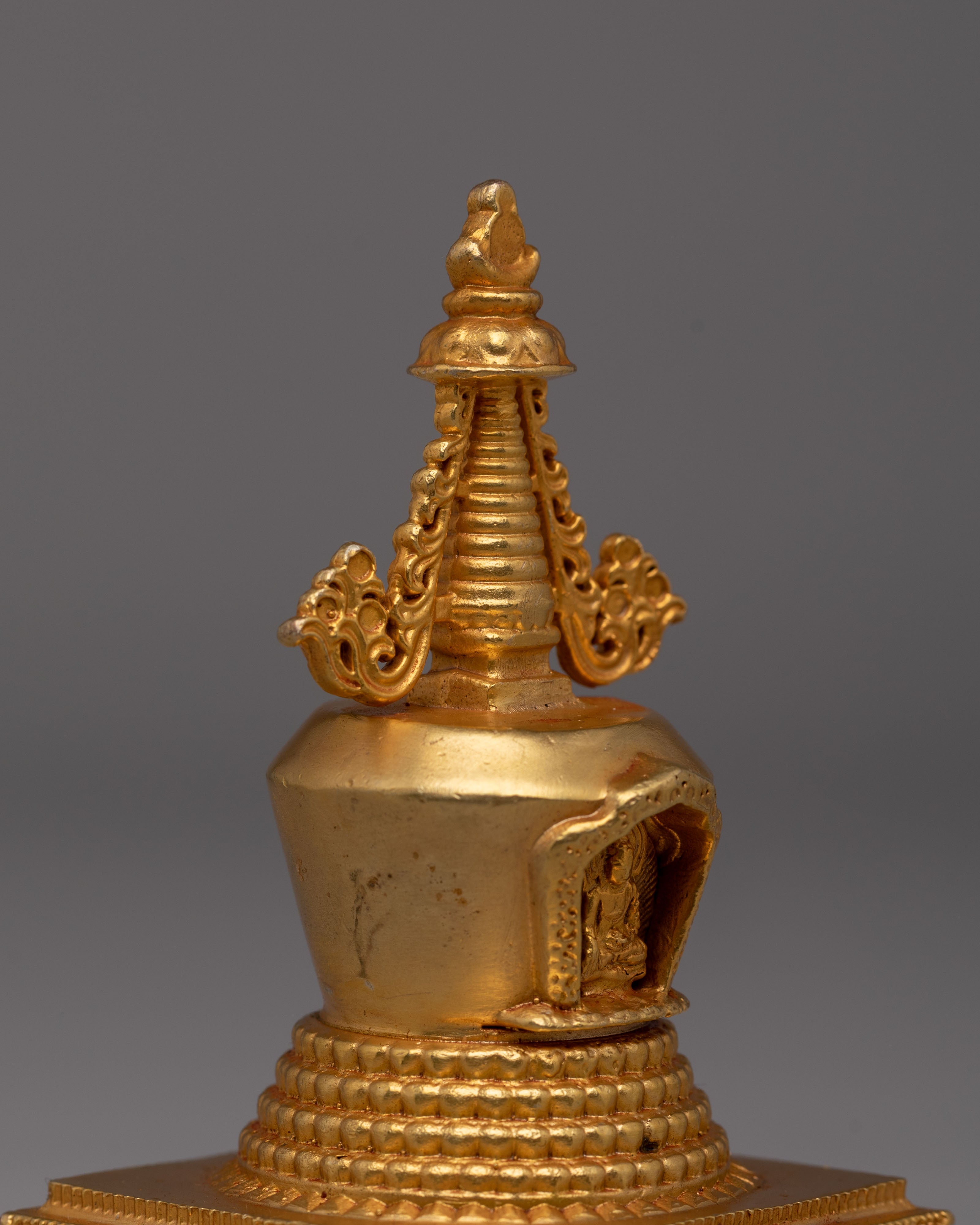 Sacred Tibetan Lotus Blossom Stupa | Buddhist Symbol of Enlightenment