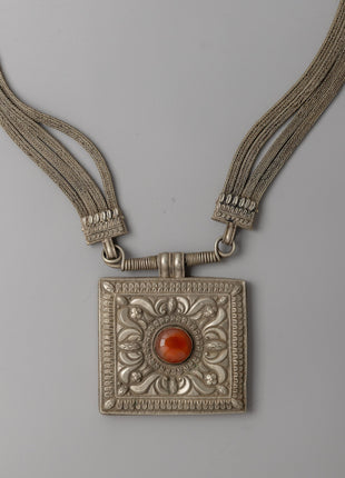 Jantar Mala Necklace | Handcrafted Tibetan Mala