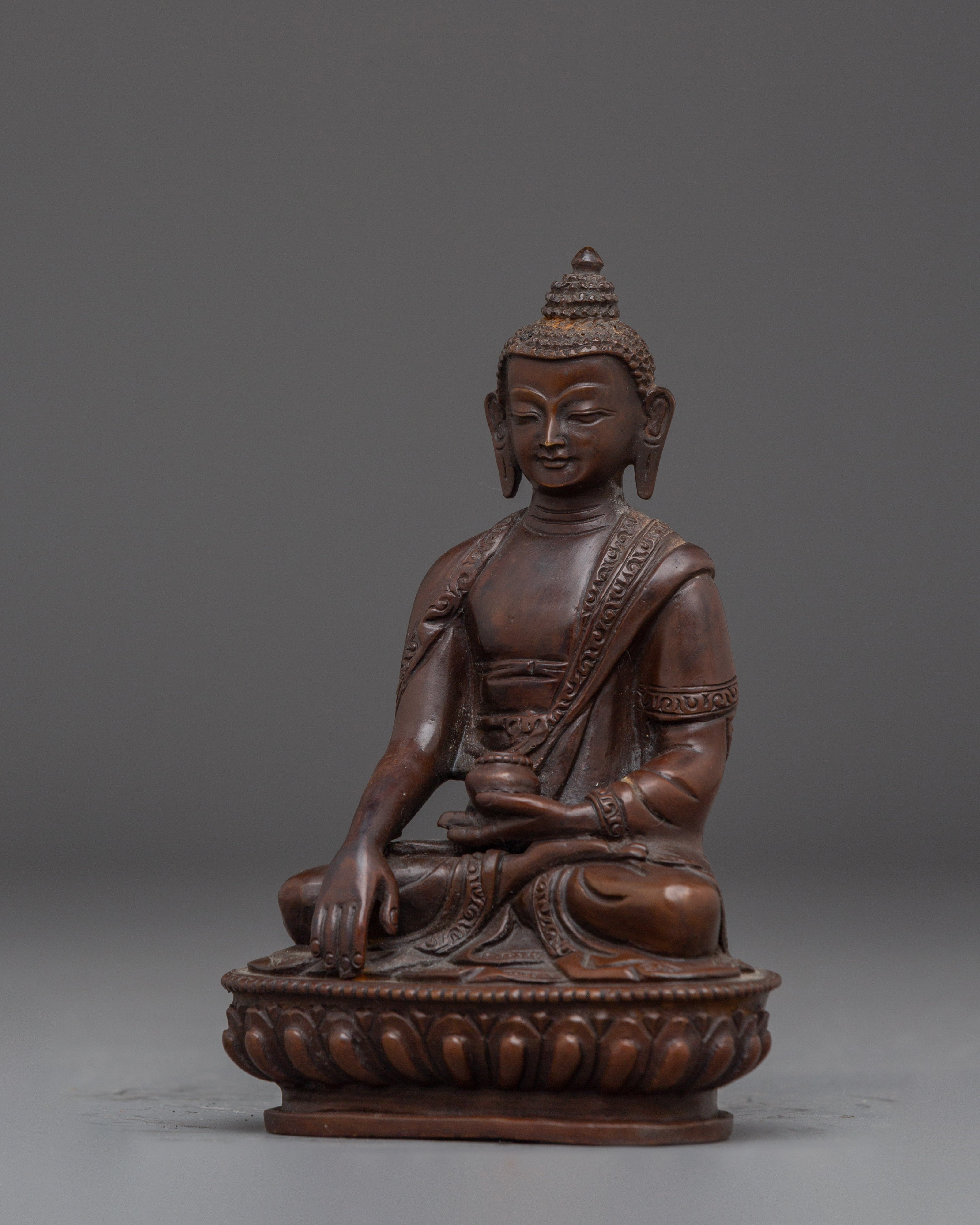 Oxidized Peace Symbol Shakyamuni Buddha Statue | Gautama Buddha Artwork
